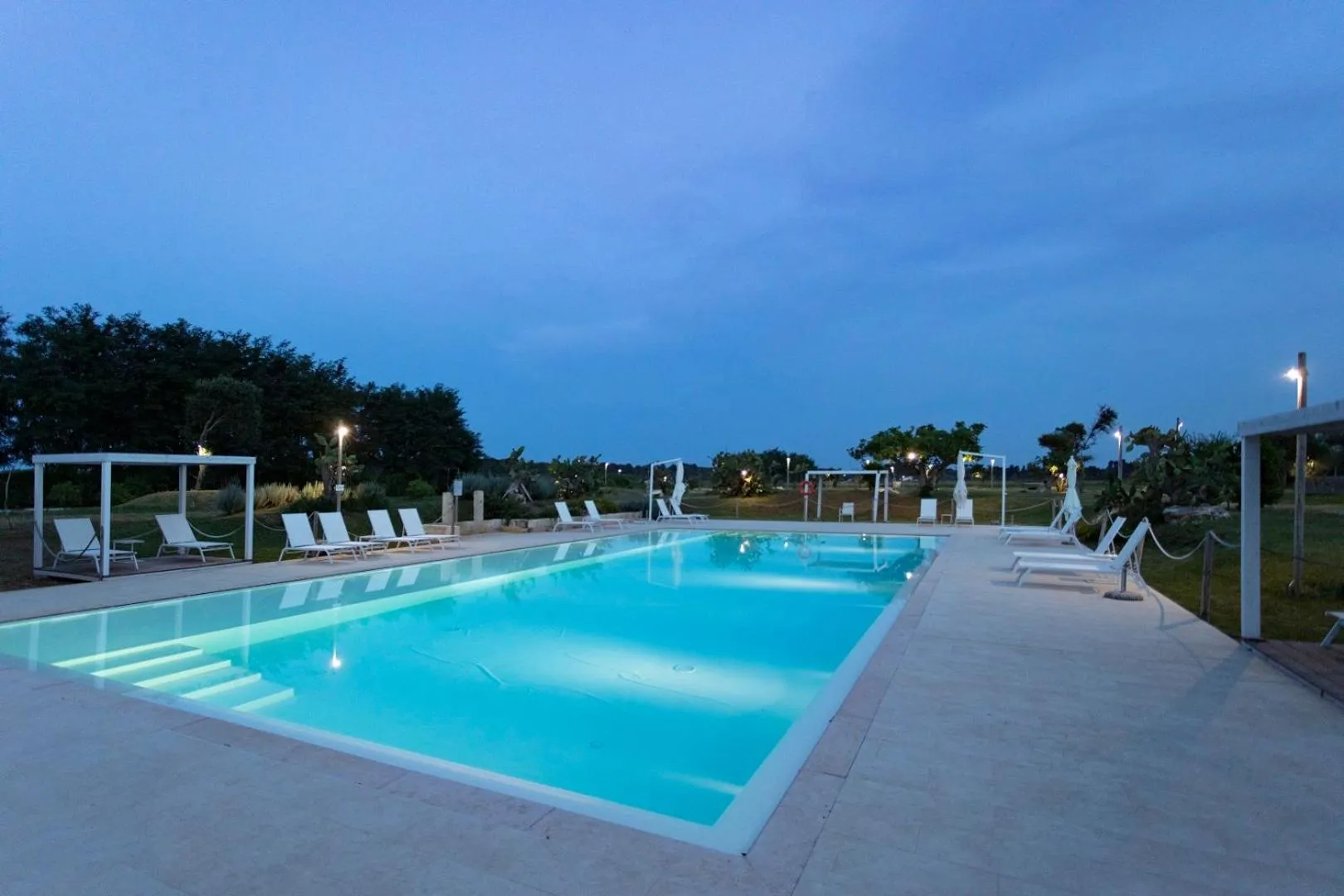 Swimming pool in Masseria Mongiò dell'Elefante