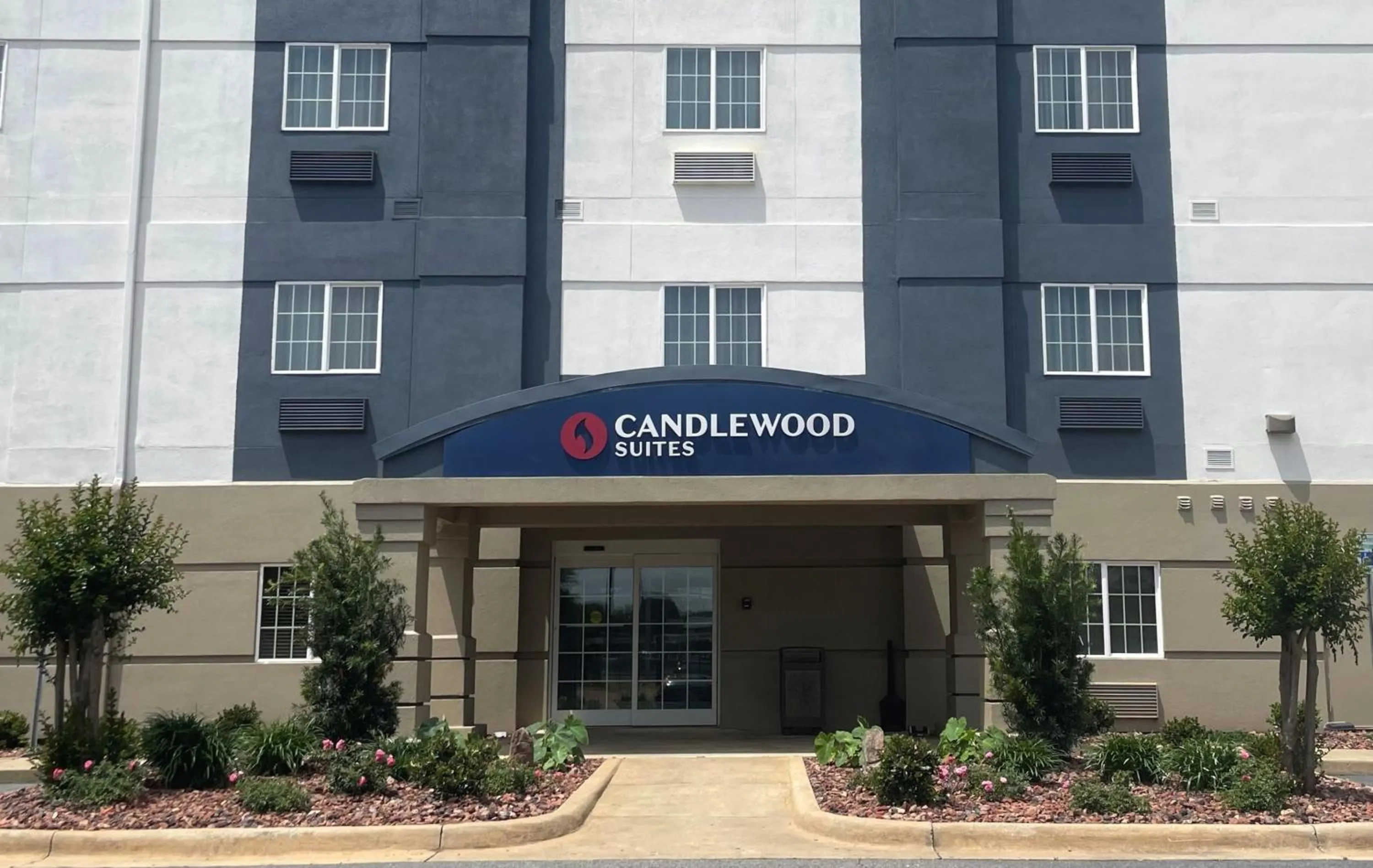 Property building in Candlewood Suites Tuscaloosa by IHG