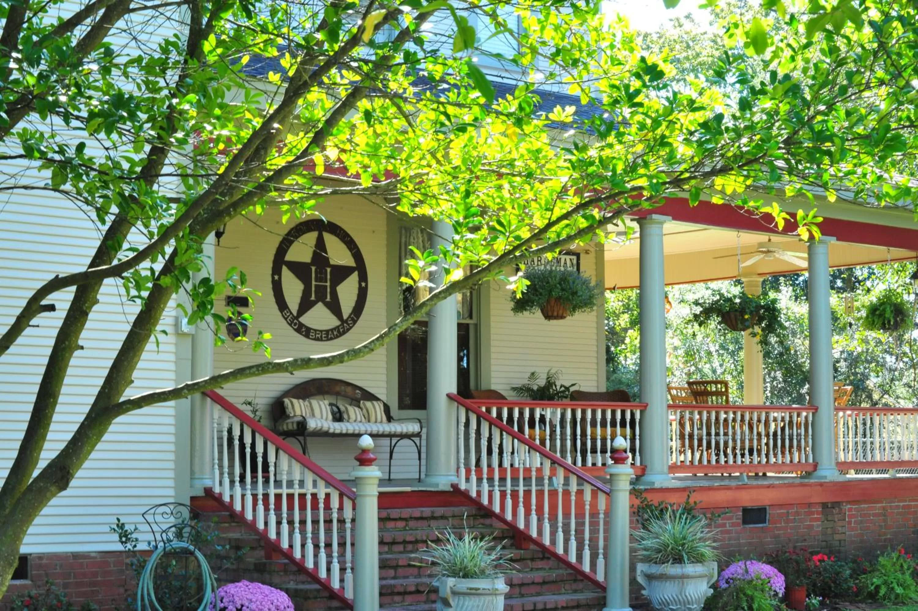 Hardeman House Bed and Breakfast