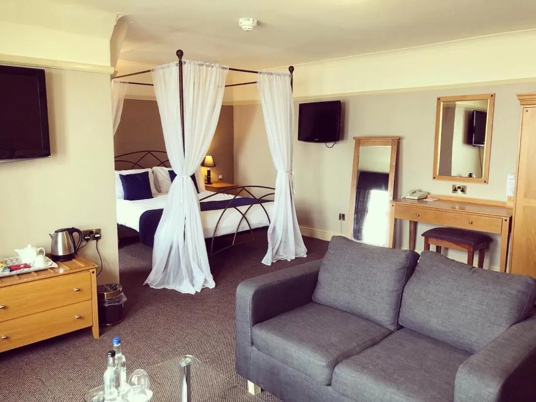 Bed in Hotel Victoria