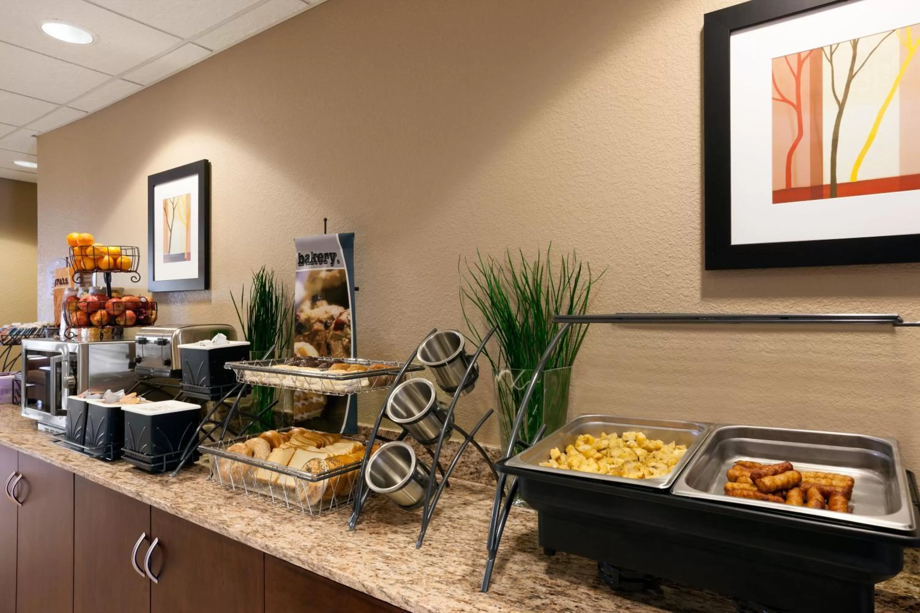 Breakfast in Microtel Inn & Suites by Wyndham Kenedy Karnes City