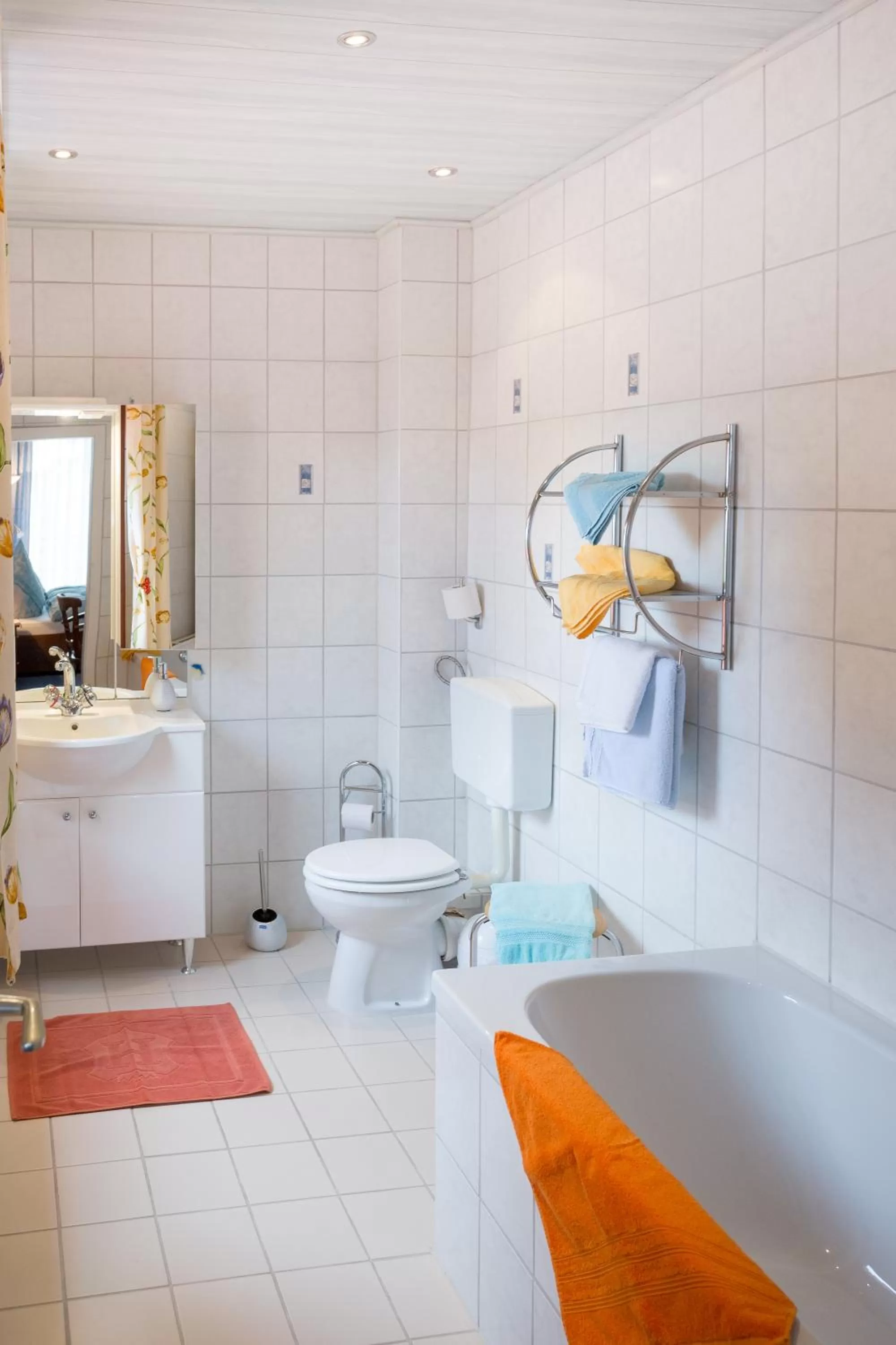 Bathroom in Hotel Restaurant Rehberg