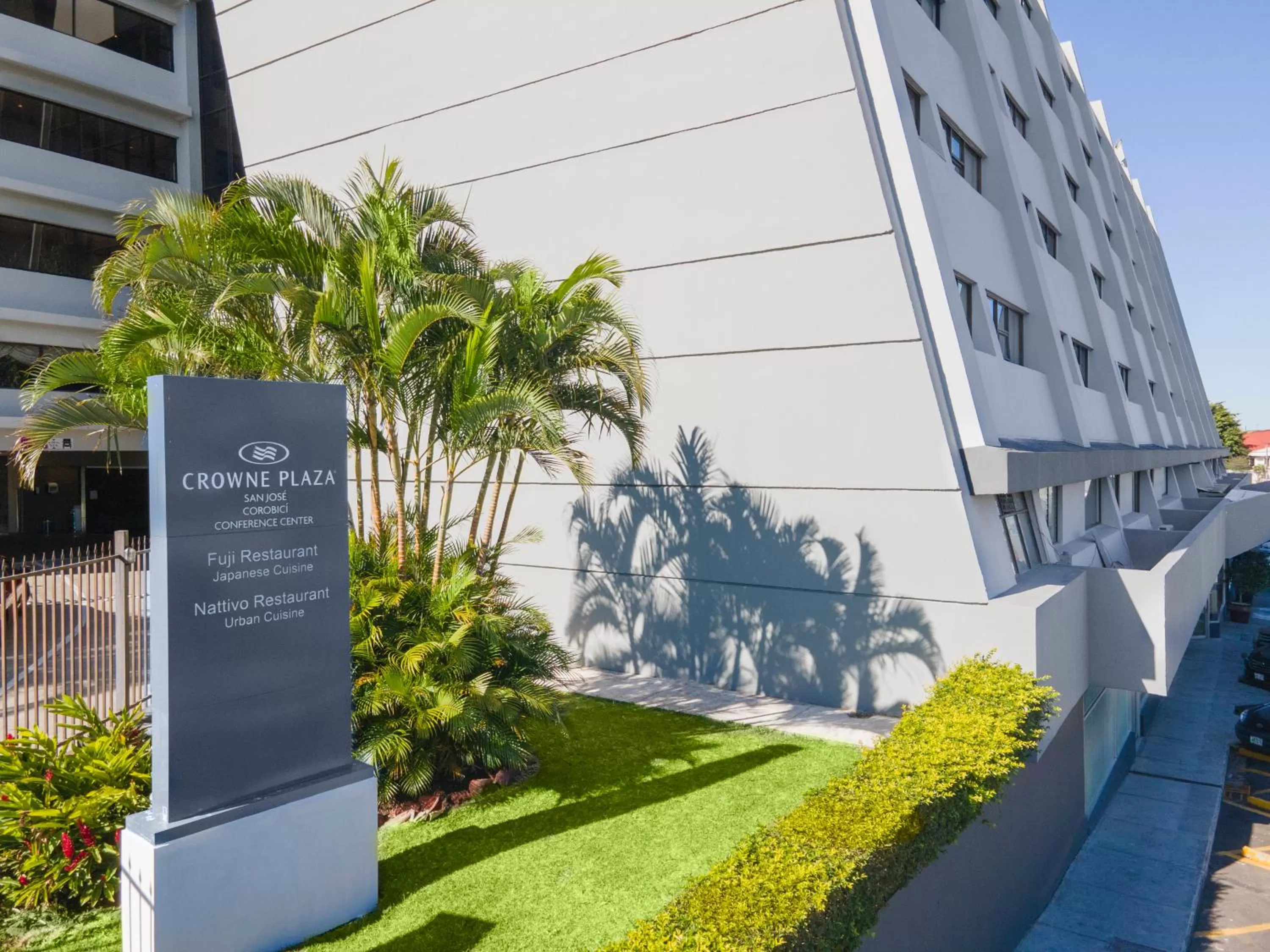 Property building in Crowne Plaza San Jose La Sabana by IHG