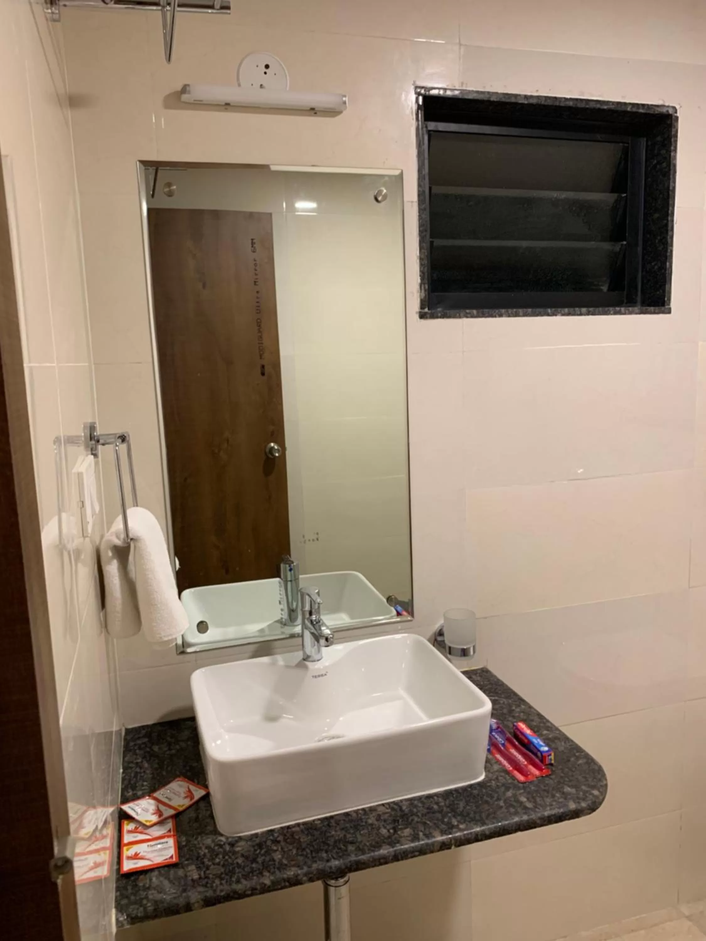 Bathroom in JN Guestline