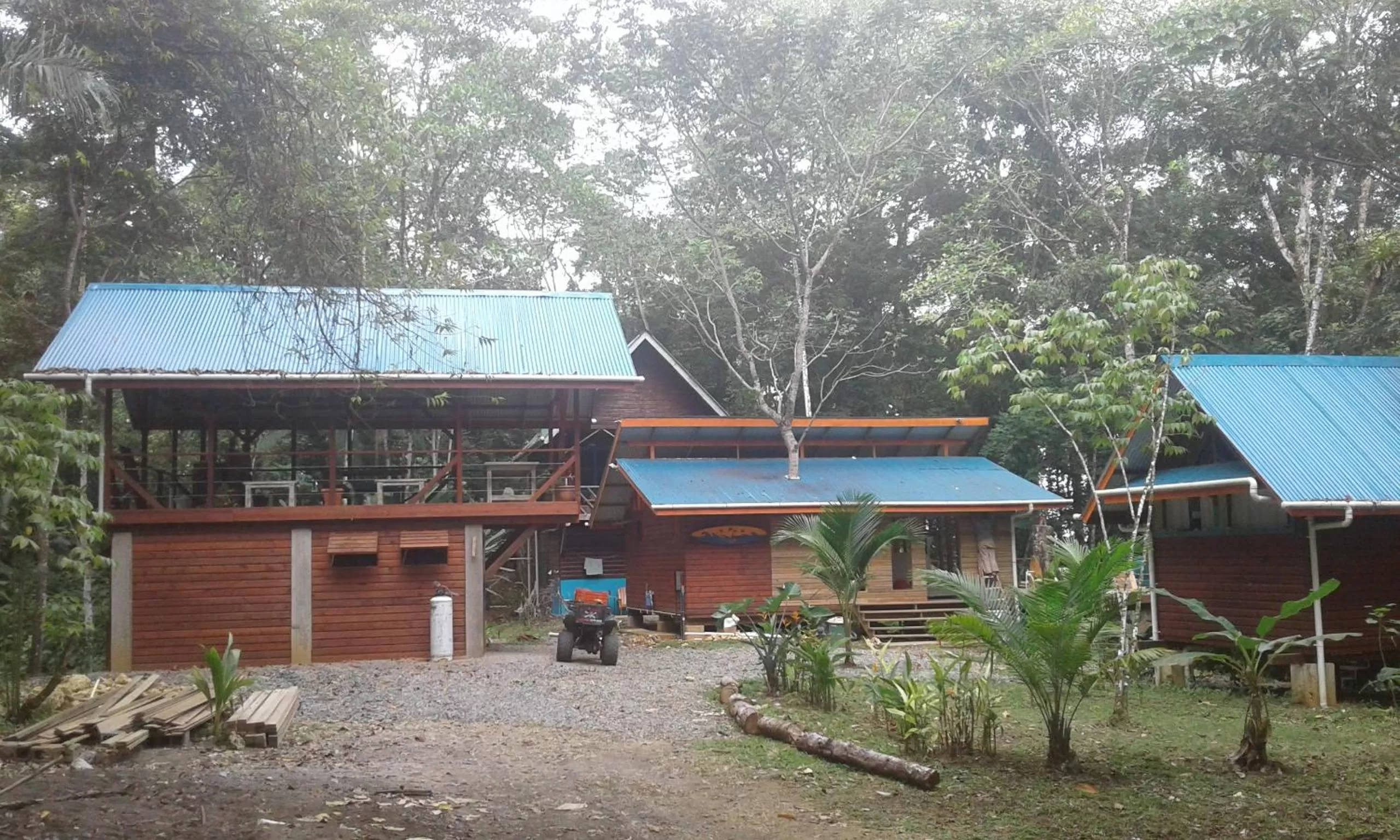 Facade/entrance, Property Building in Surf Break at Paunch