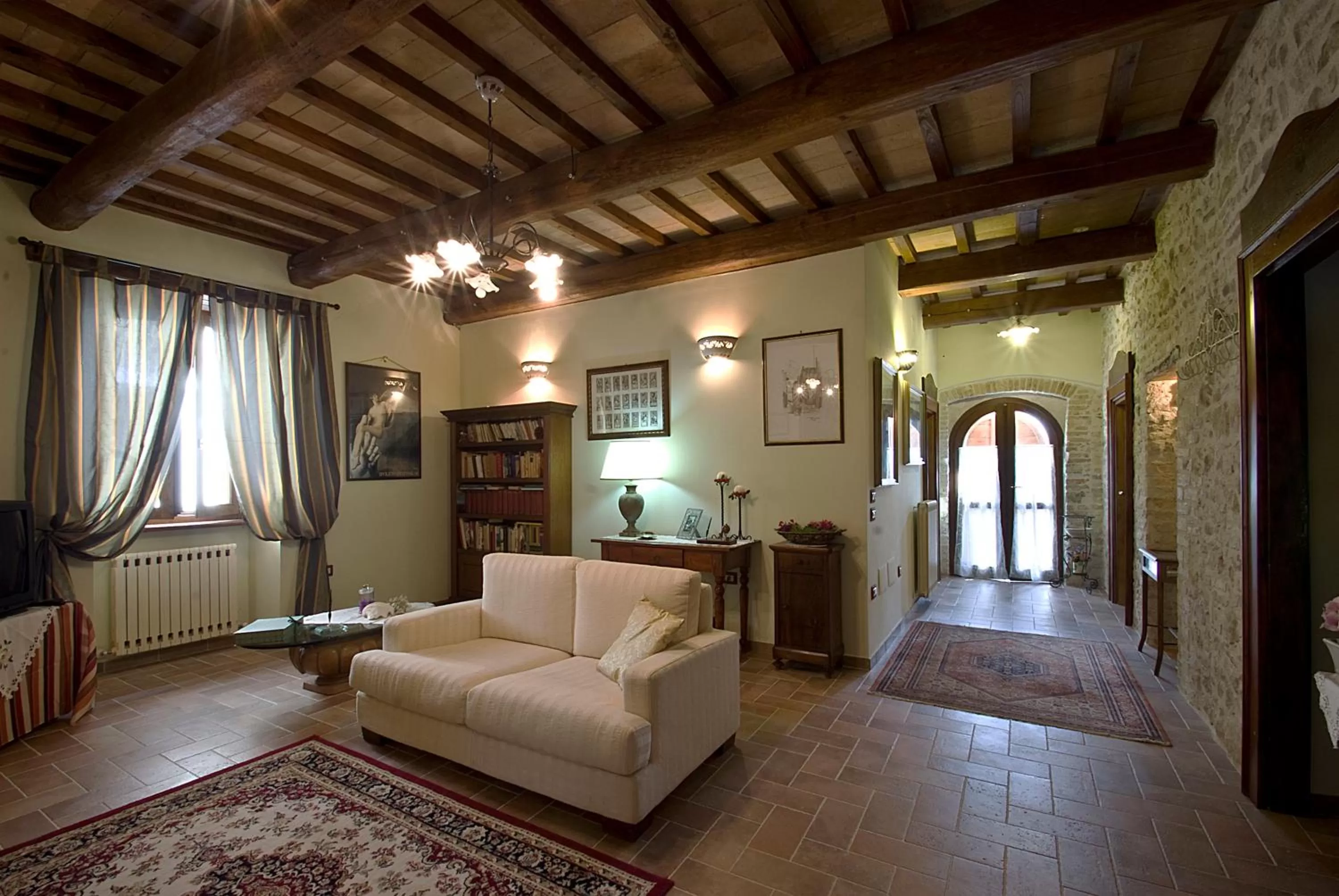 Library, Lounge/Bar in Casale del Monsignore