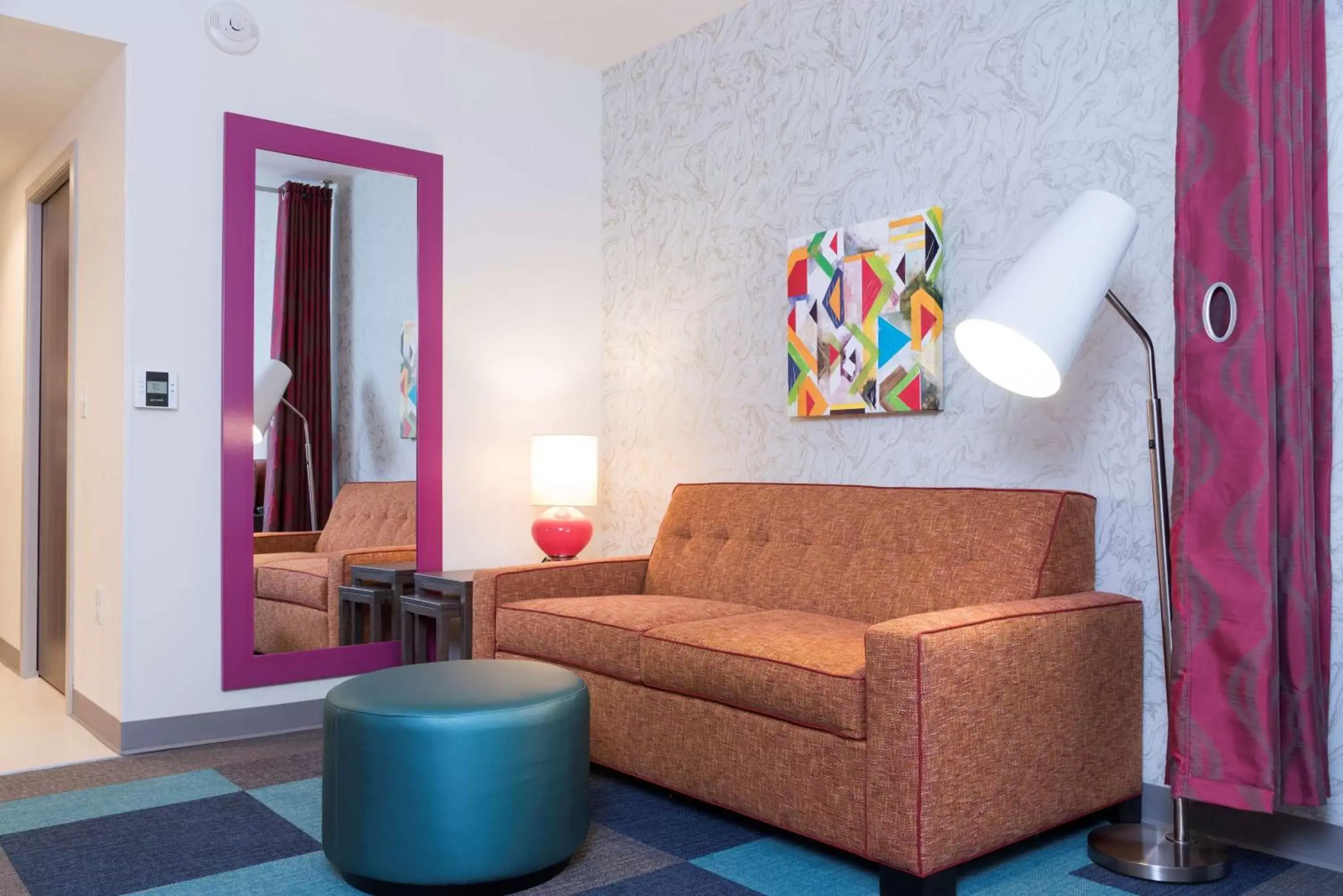 King Suite - Hearing Accessible/Non-Smoking in Home2 Suites by Hilton Louisville Downtown NuLu King Suite - Hearing Accessible/Non-Smoking in Home2 Suites by Hilton Louisville Downtown NuLu