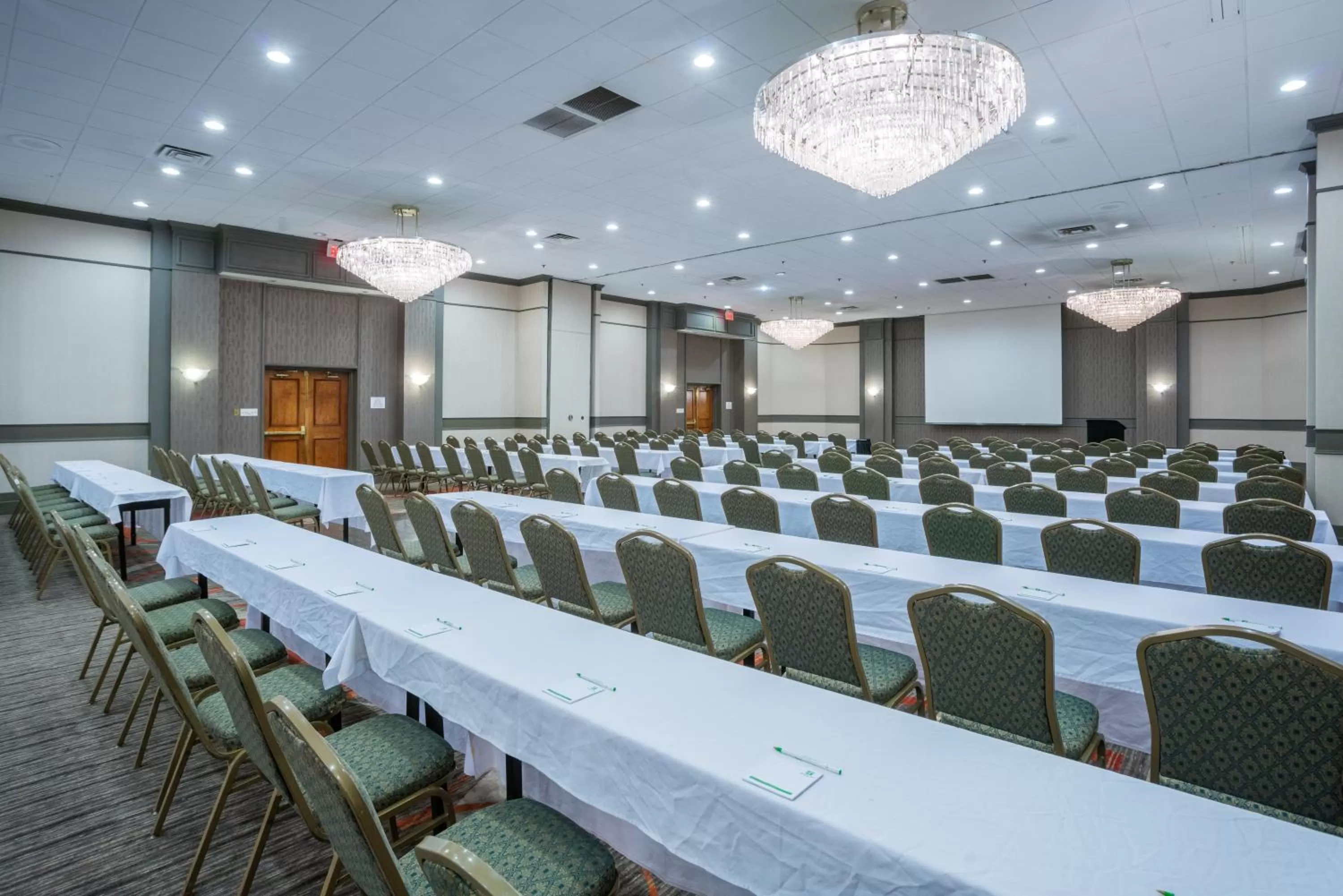 Meeting/conference room in Holiday Inn Harrisburg I-81 Hershey Area by IHG
