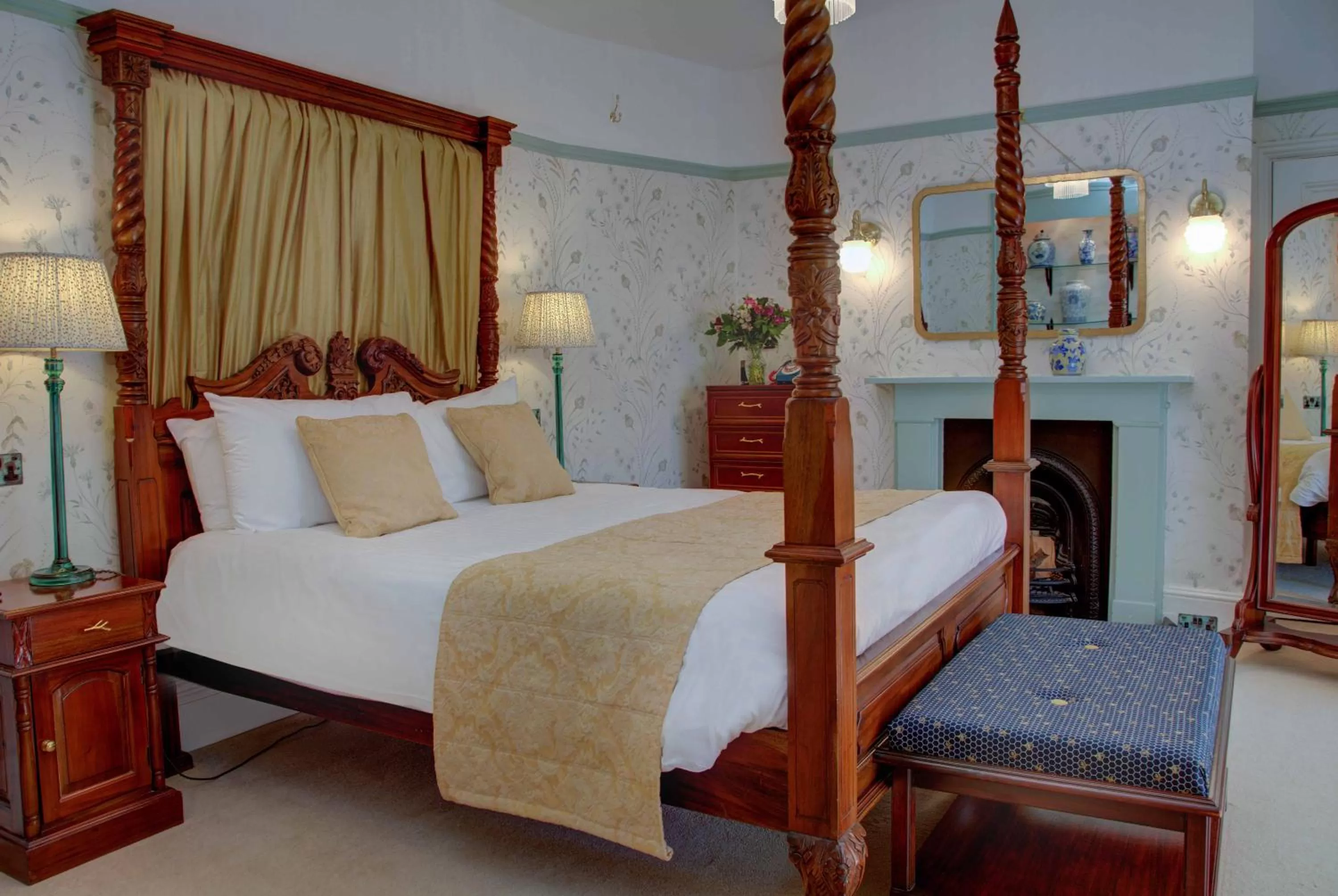 Bed in The Grange at Oborne