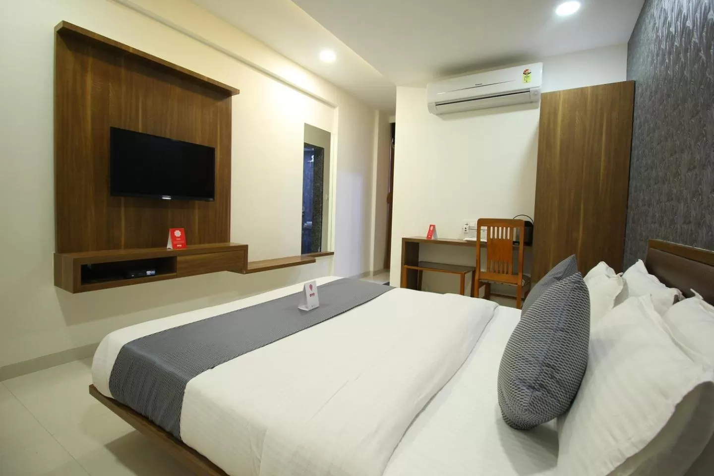 Bed in The Pacific Hotel