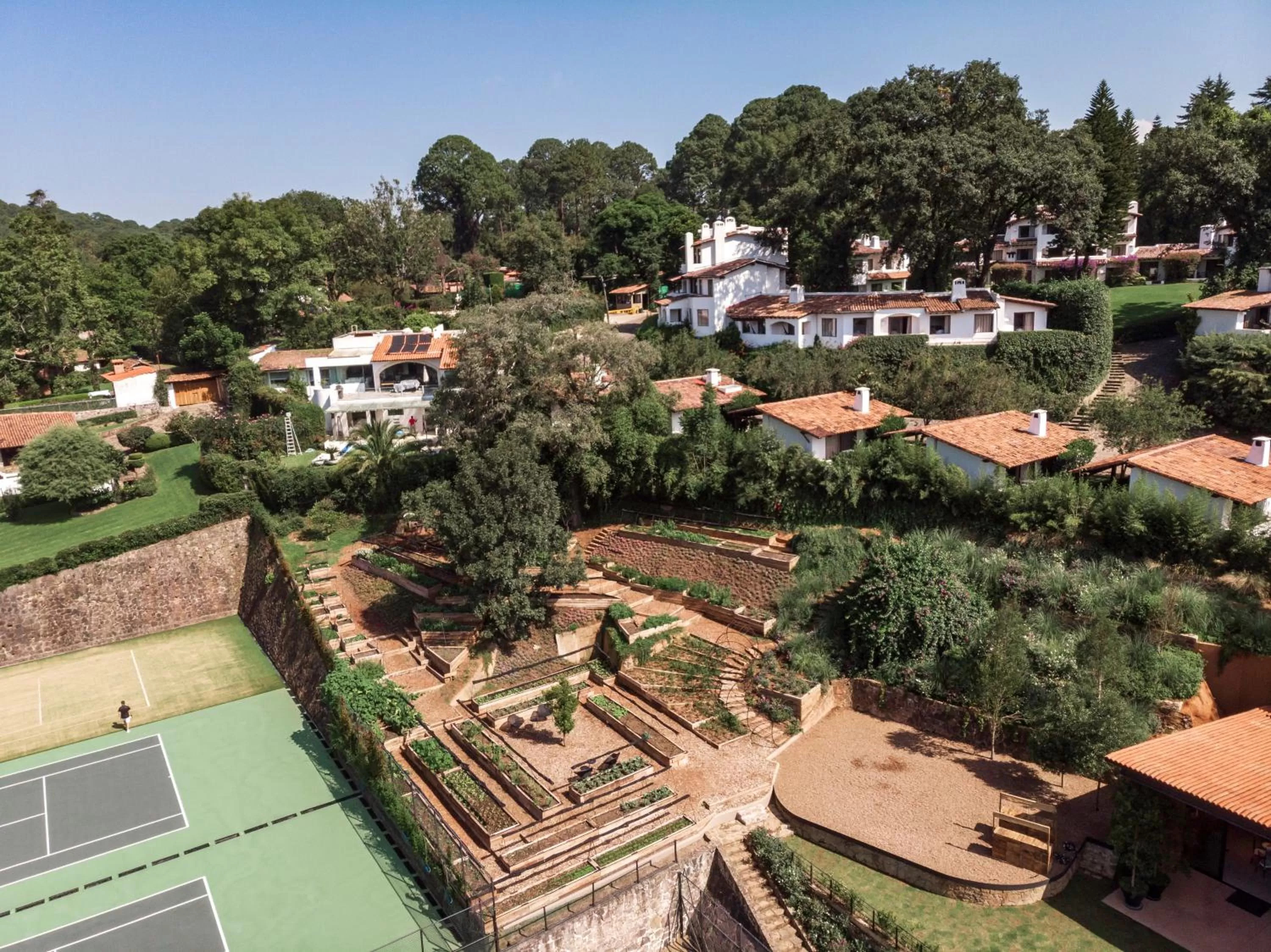 Garden in Hotel Avandaro Golf & Spa Resort