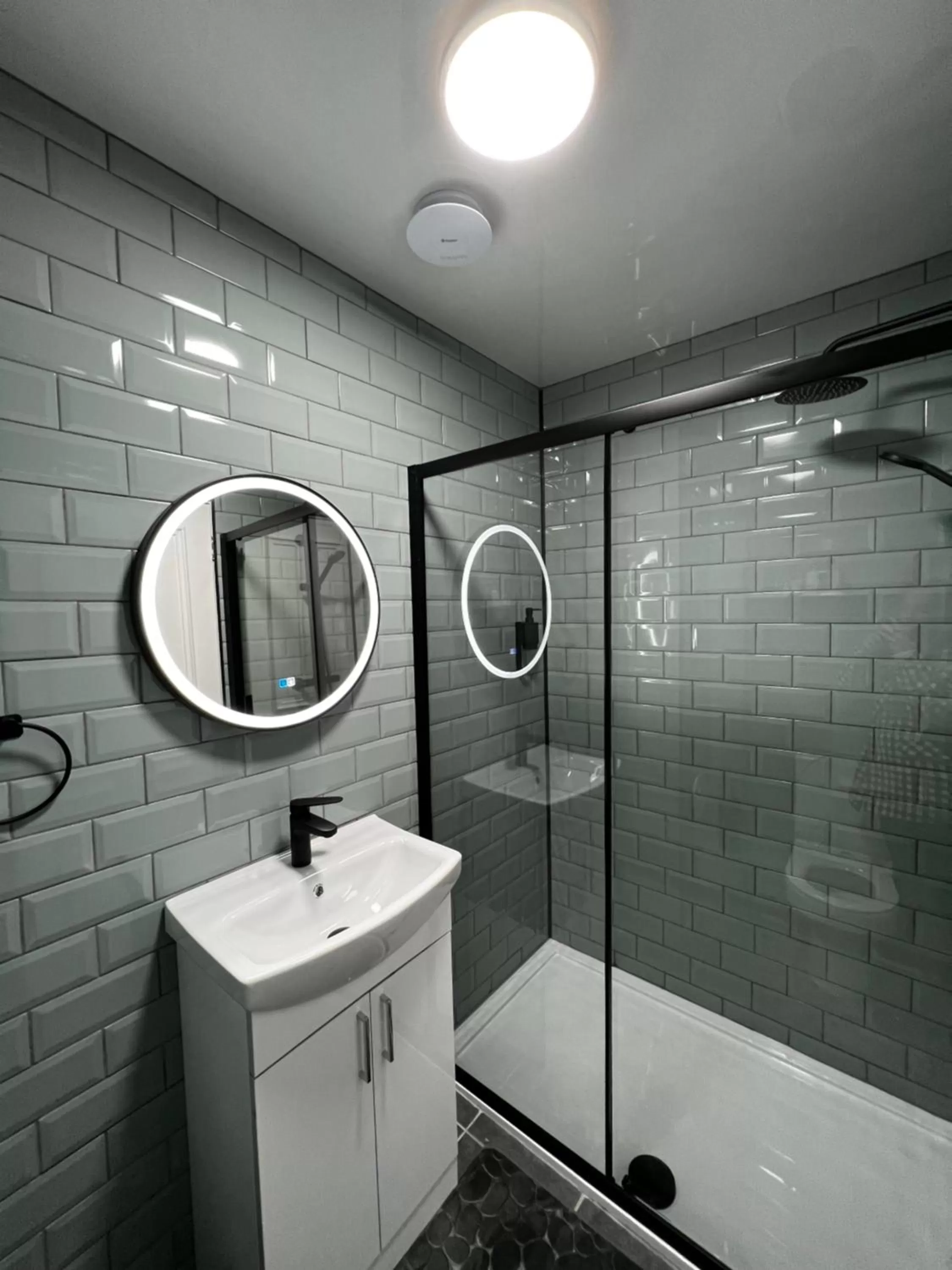 Amani Apartments - Glasgow City Centre