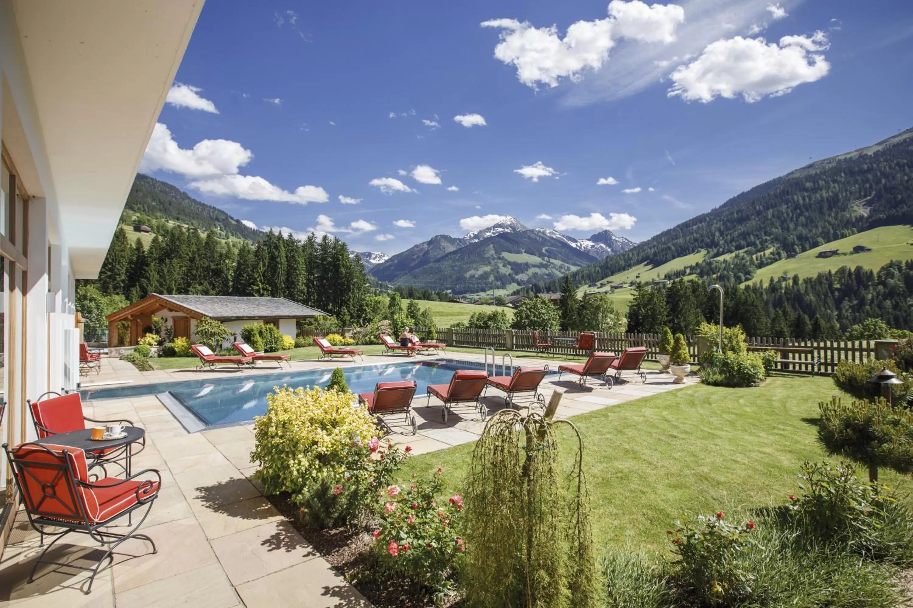 Natural landscape, Swimming Pool in Natur & Spa Resort "Der Alpbacherhof" Superior
