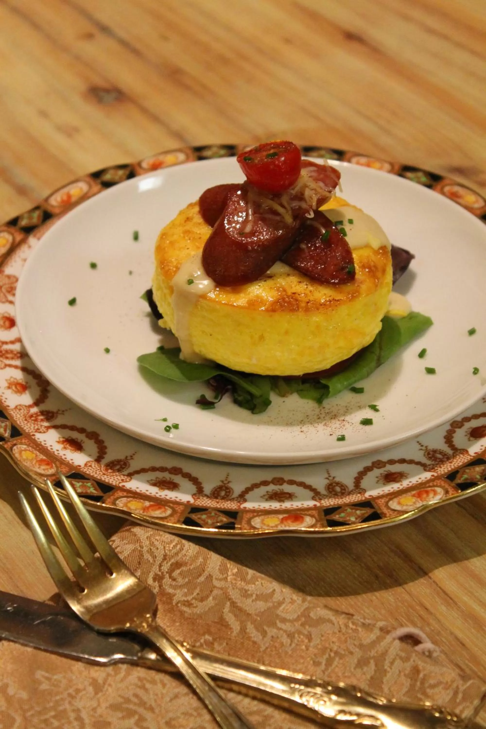 Breakfast in Cedar House Inn