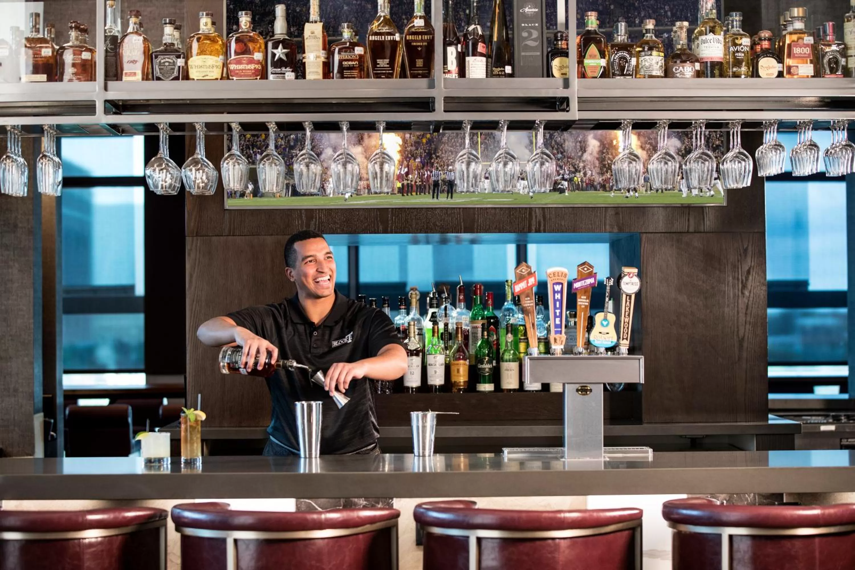 Lounge or bar in Texas A&M Hotel and Conference Center