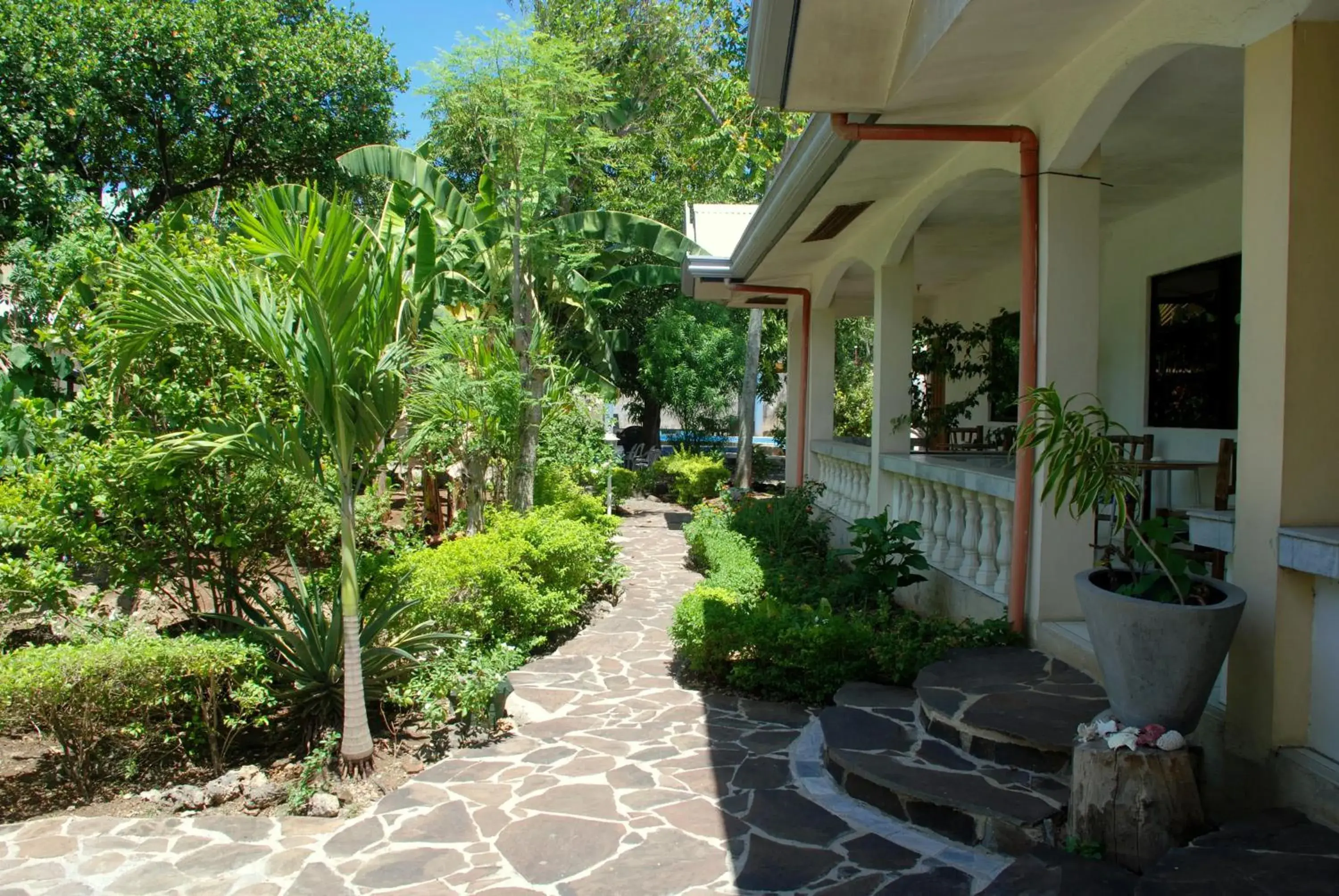 Apartment with Terrace in Lapu-Lapu Cottages & Restaurant Apartment with Terrace in Lapu-Lapu Cottages & Restaurant