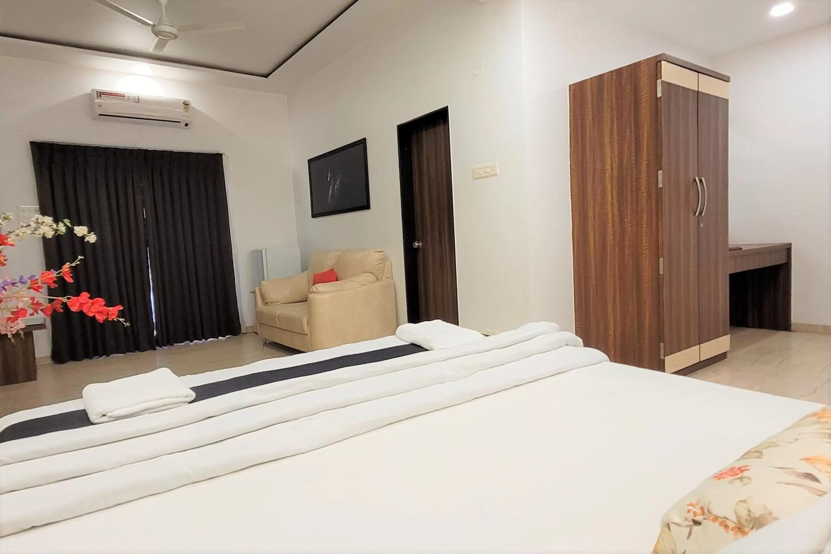 Bed in Hotel Om Inn - Talegaon Dabhade