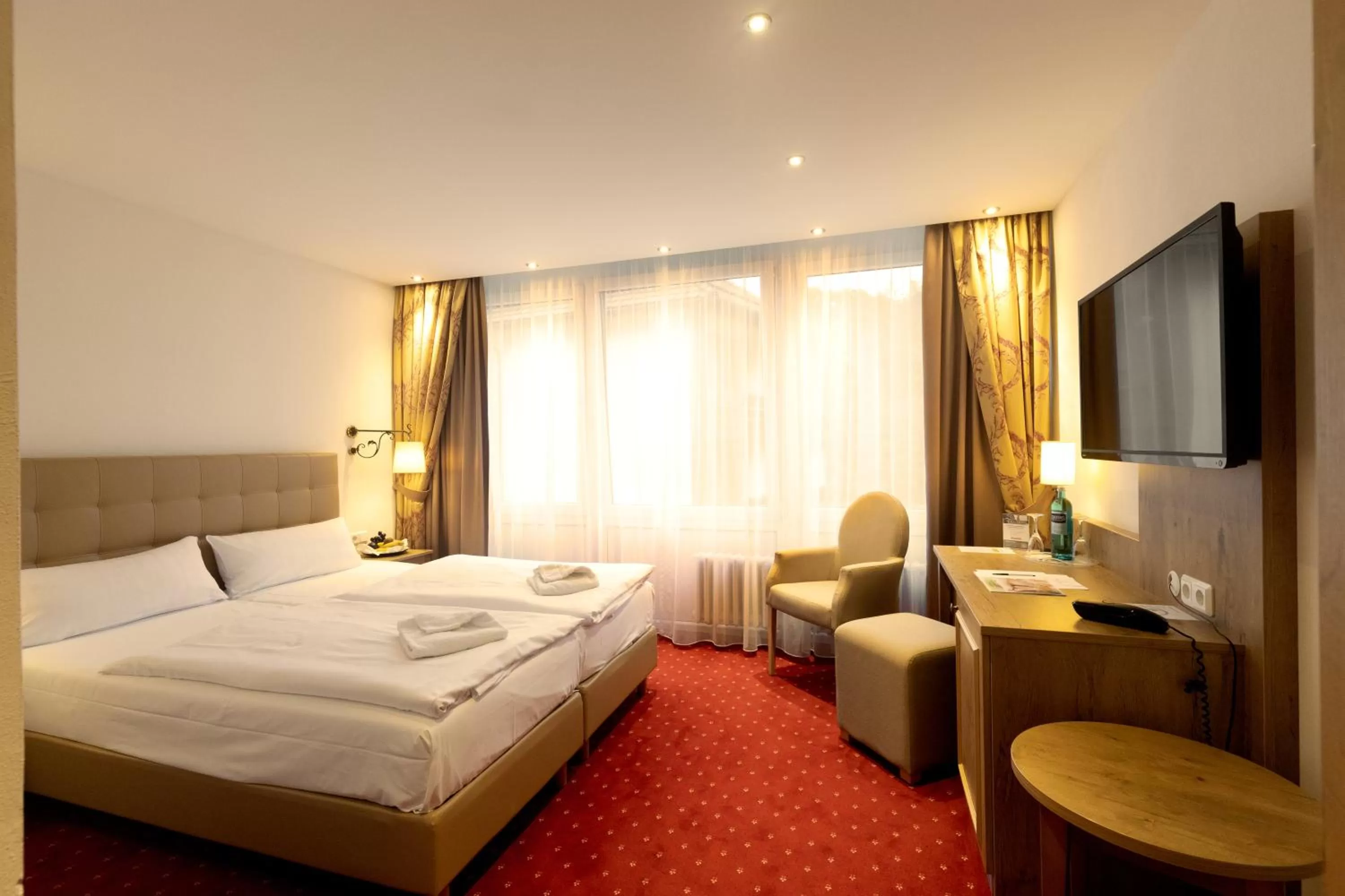 Photo of the whole room, Bed in Mühl Vital Resort