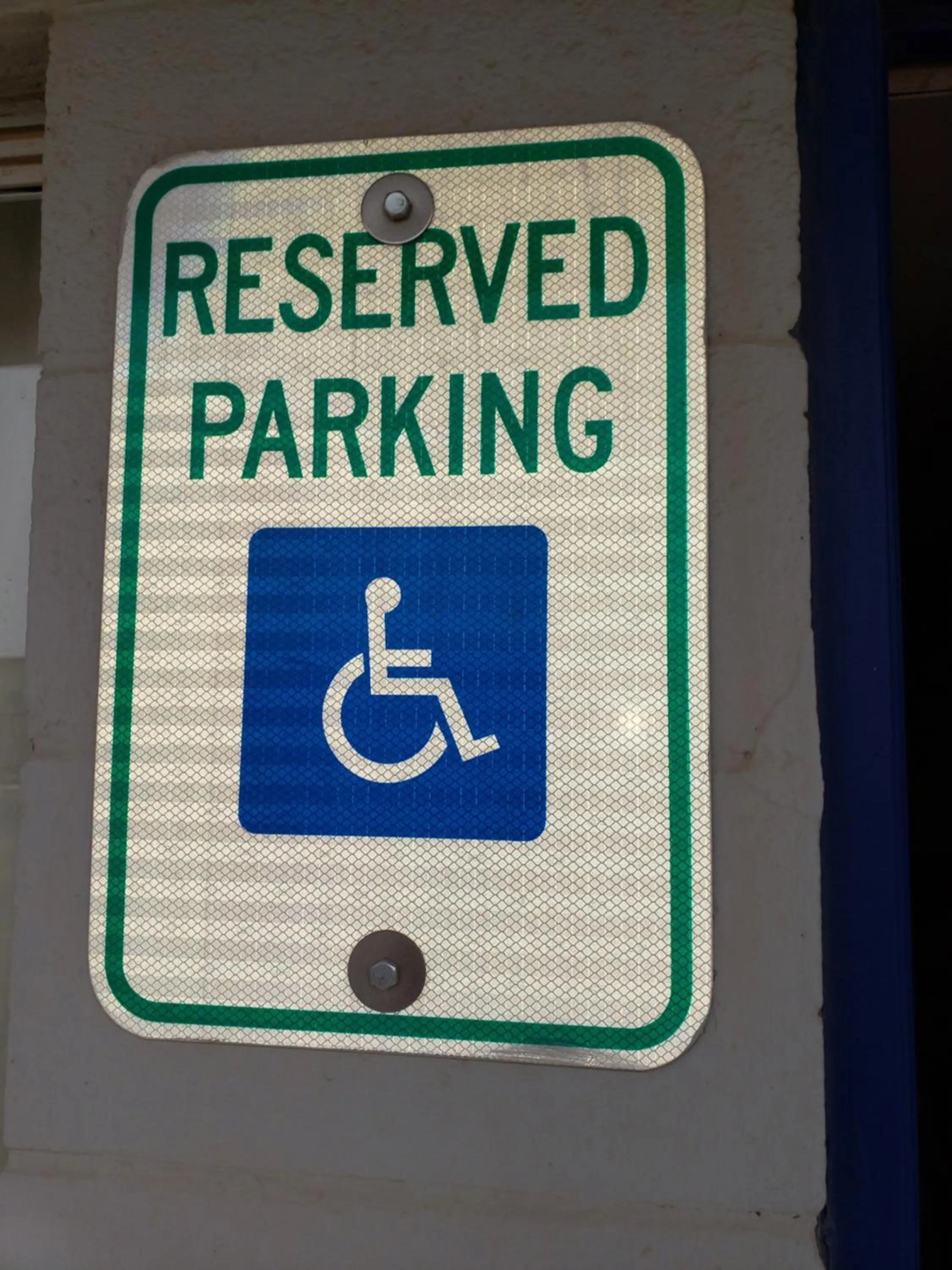 Property logo or sign in Executive Inn Midland