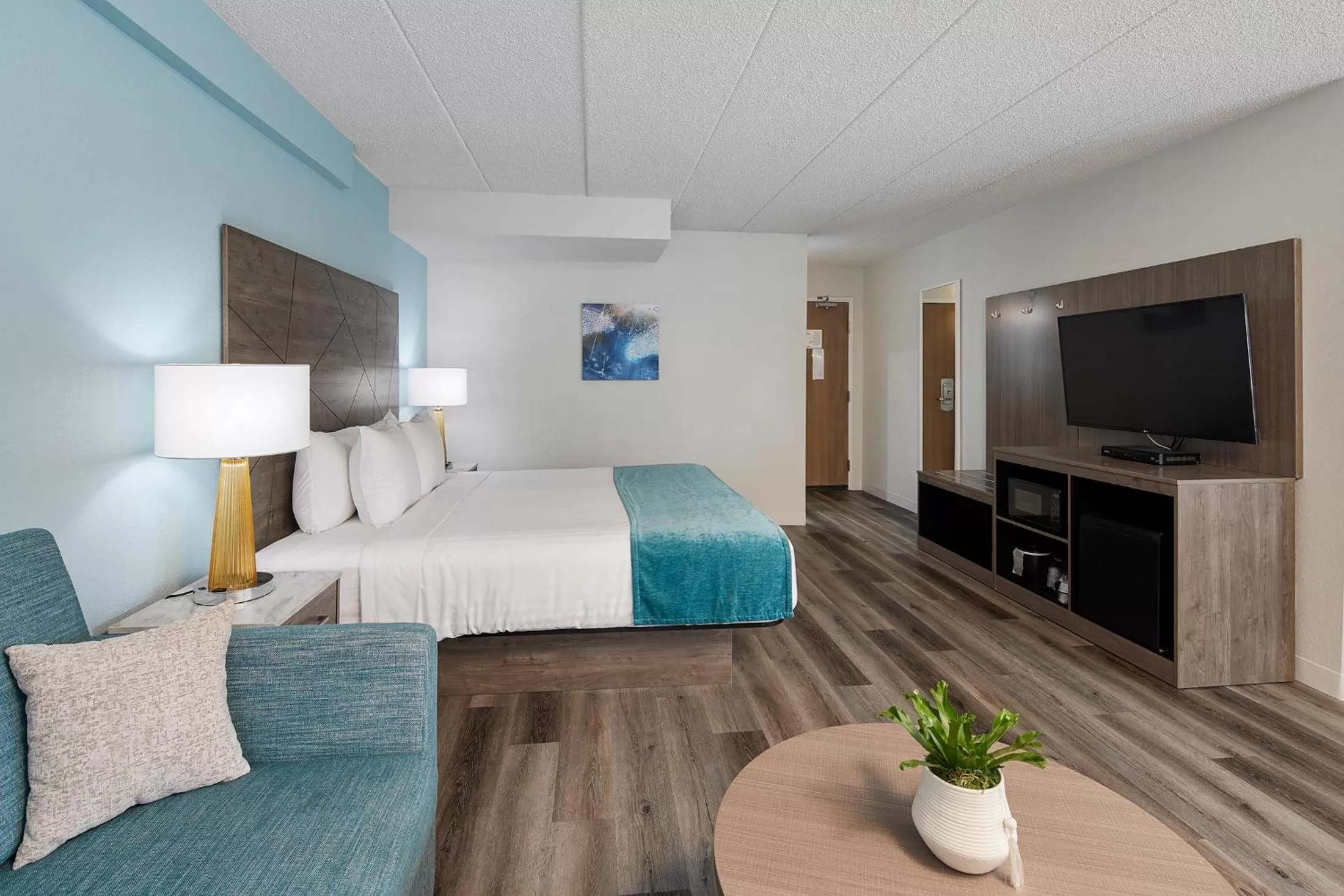 Bed in Hotel Wave at Rehoboth Beach