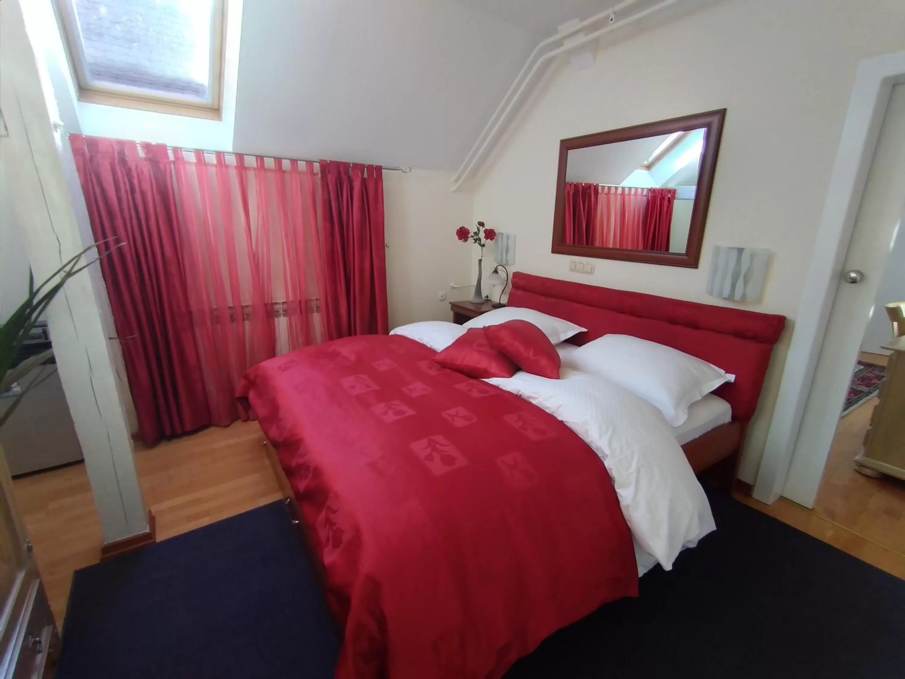 Guests, Bed in Hotel Livadić