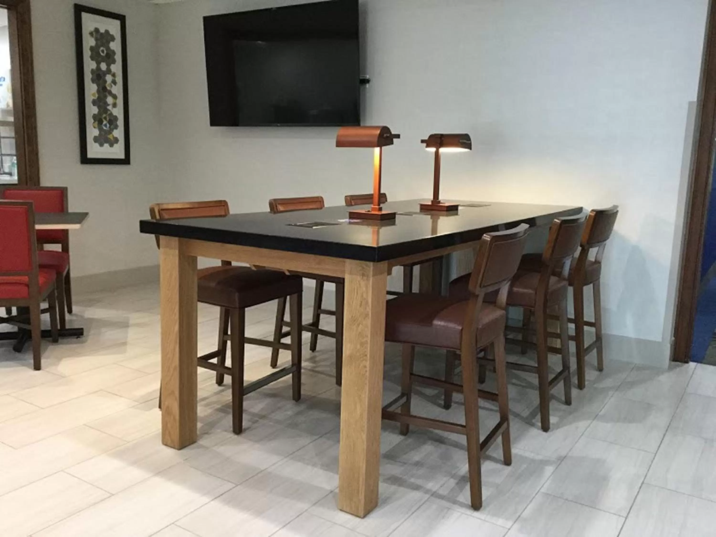 Breakfast in Holiday Inn Express Easton by IHG