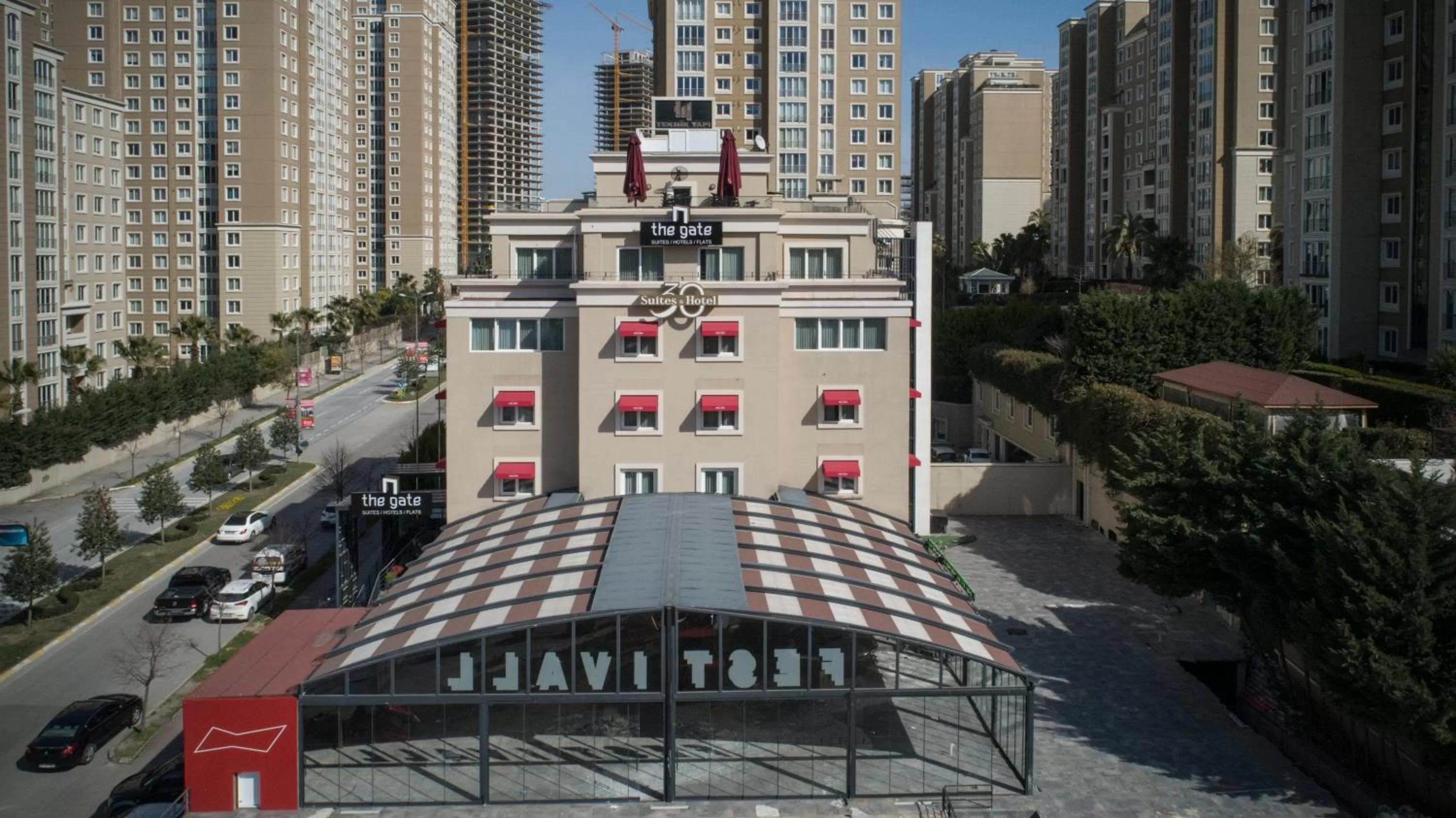 Off site in The Gate Ataşehir Finance Centre