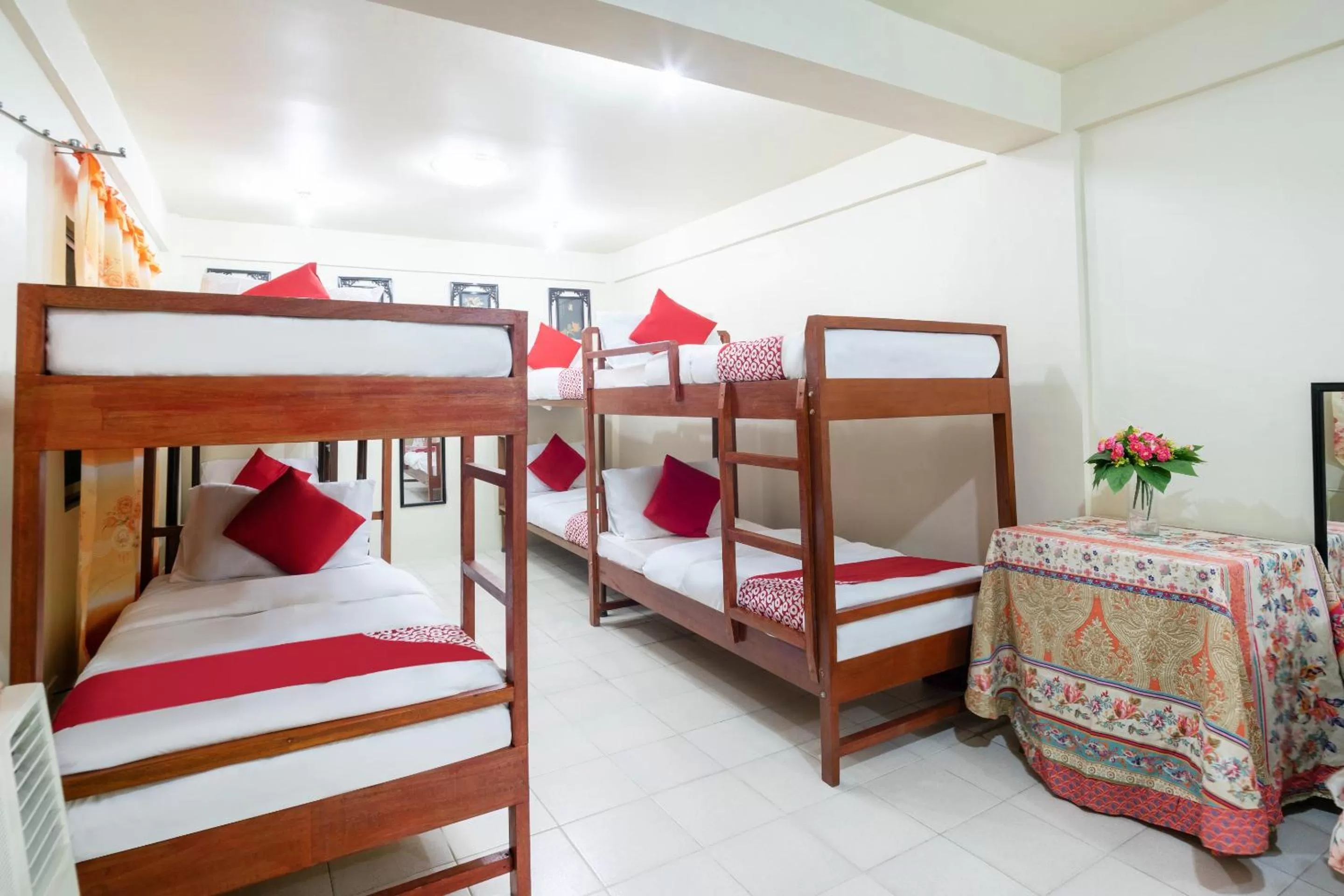 Bedroom, Bunk Bed in Conrado's Apartelle