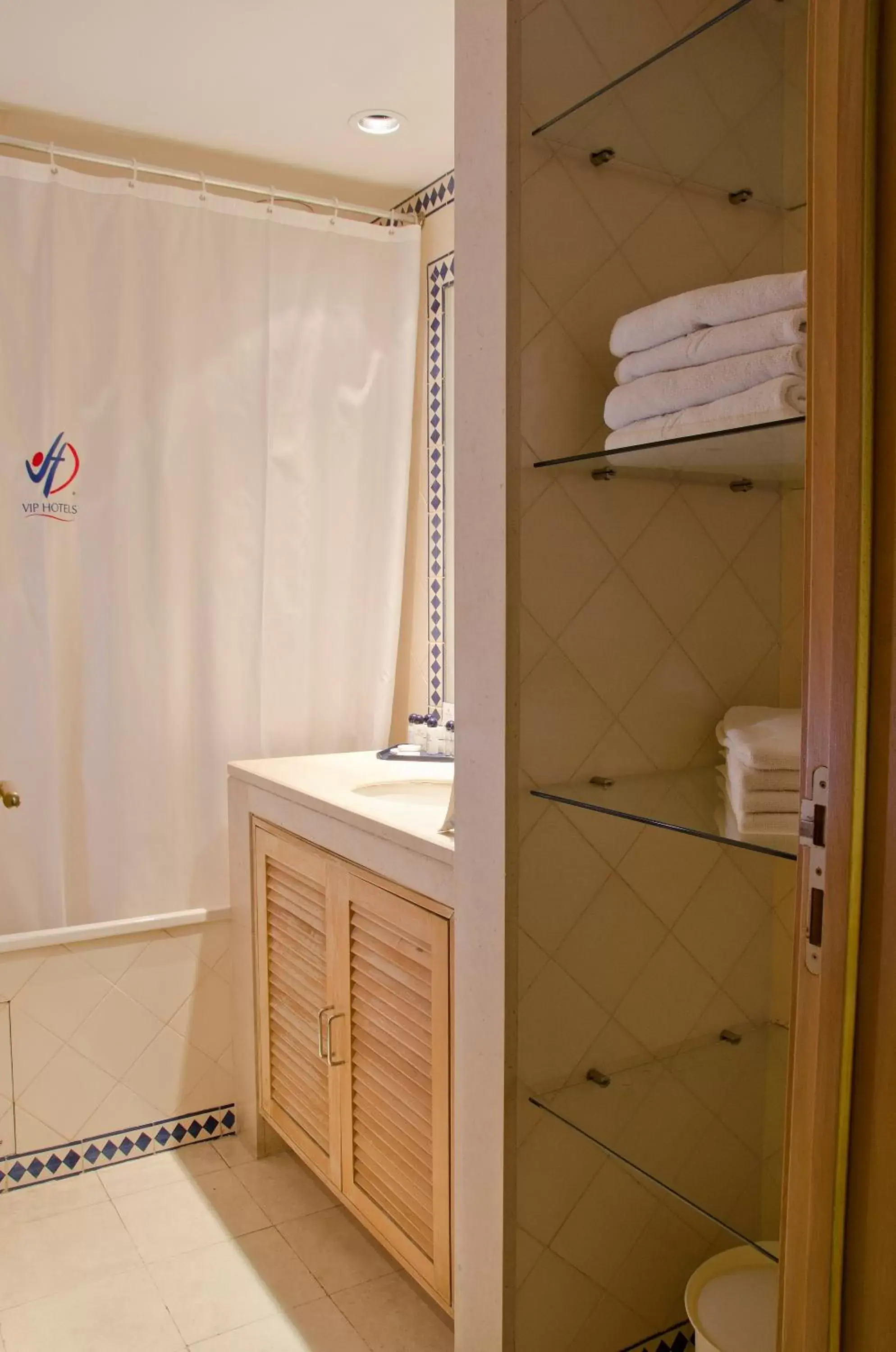 Studio (2 Adults) in VIP Executive Eden Aparthotel Studio (2 Adults) in VIP Executive Eden Aparthotel