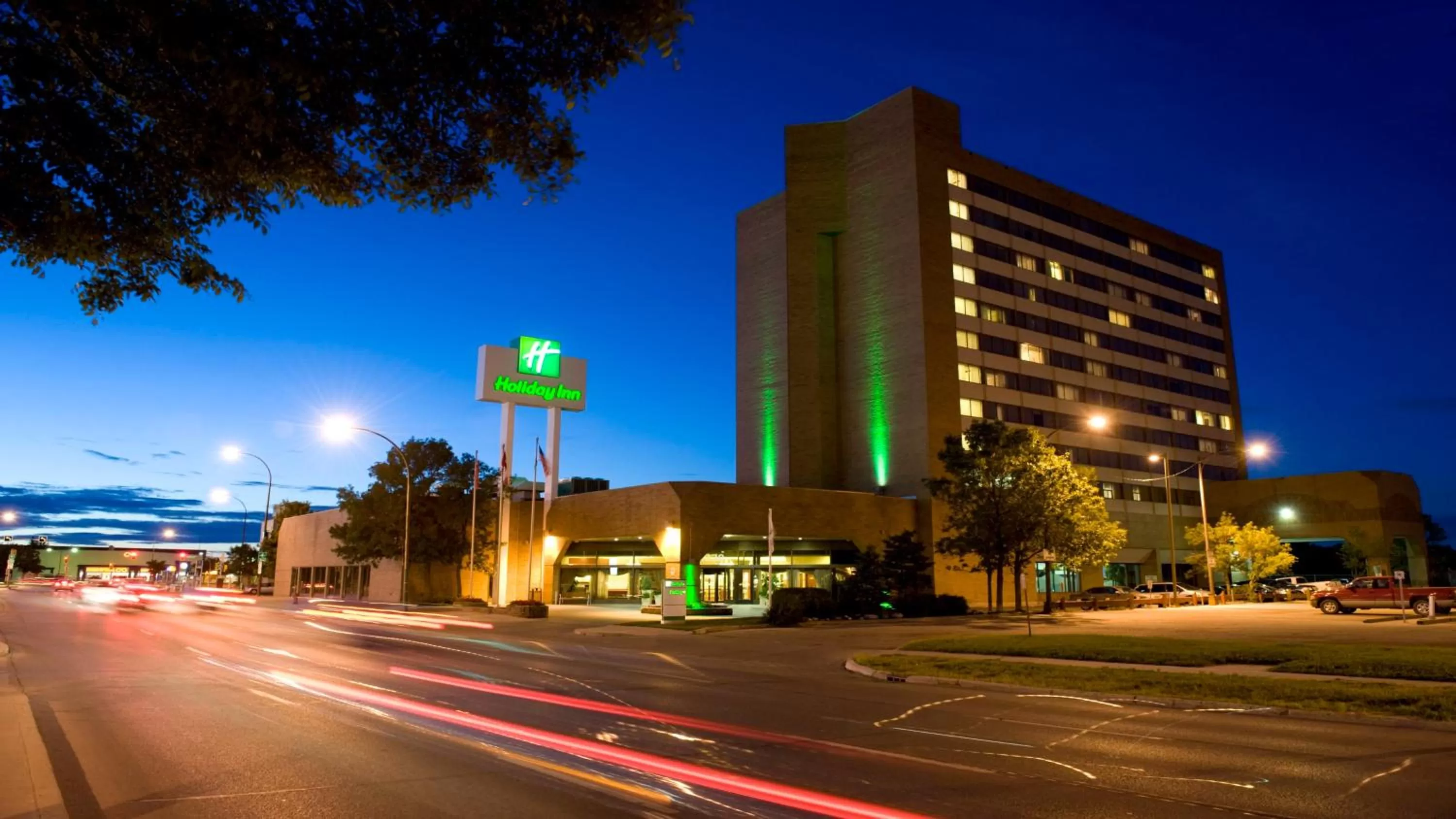 Property building in Holiday Inn Winnipeg-South by IHG