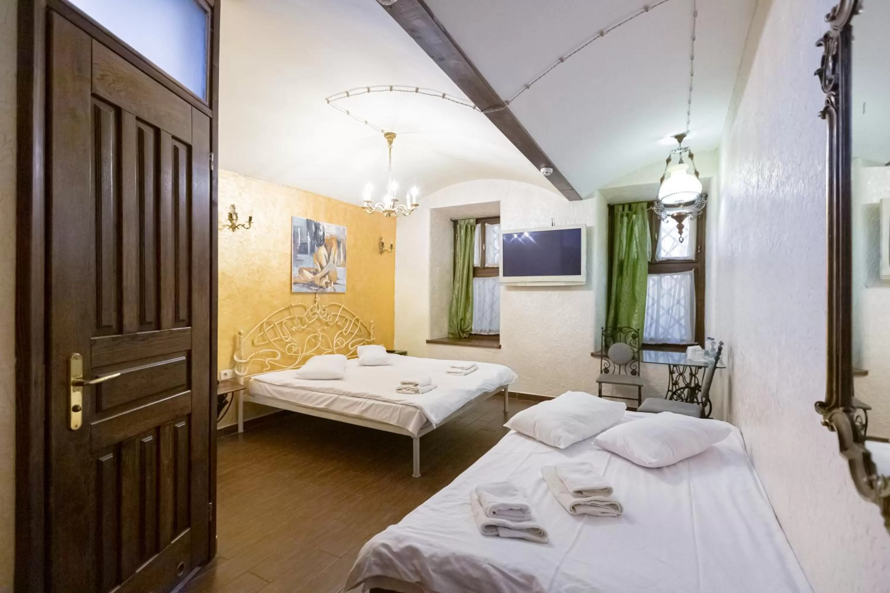 Bed in Staryi Krakiv