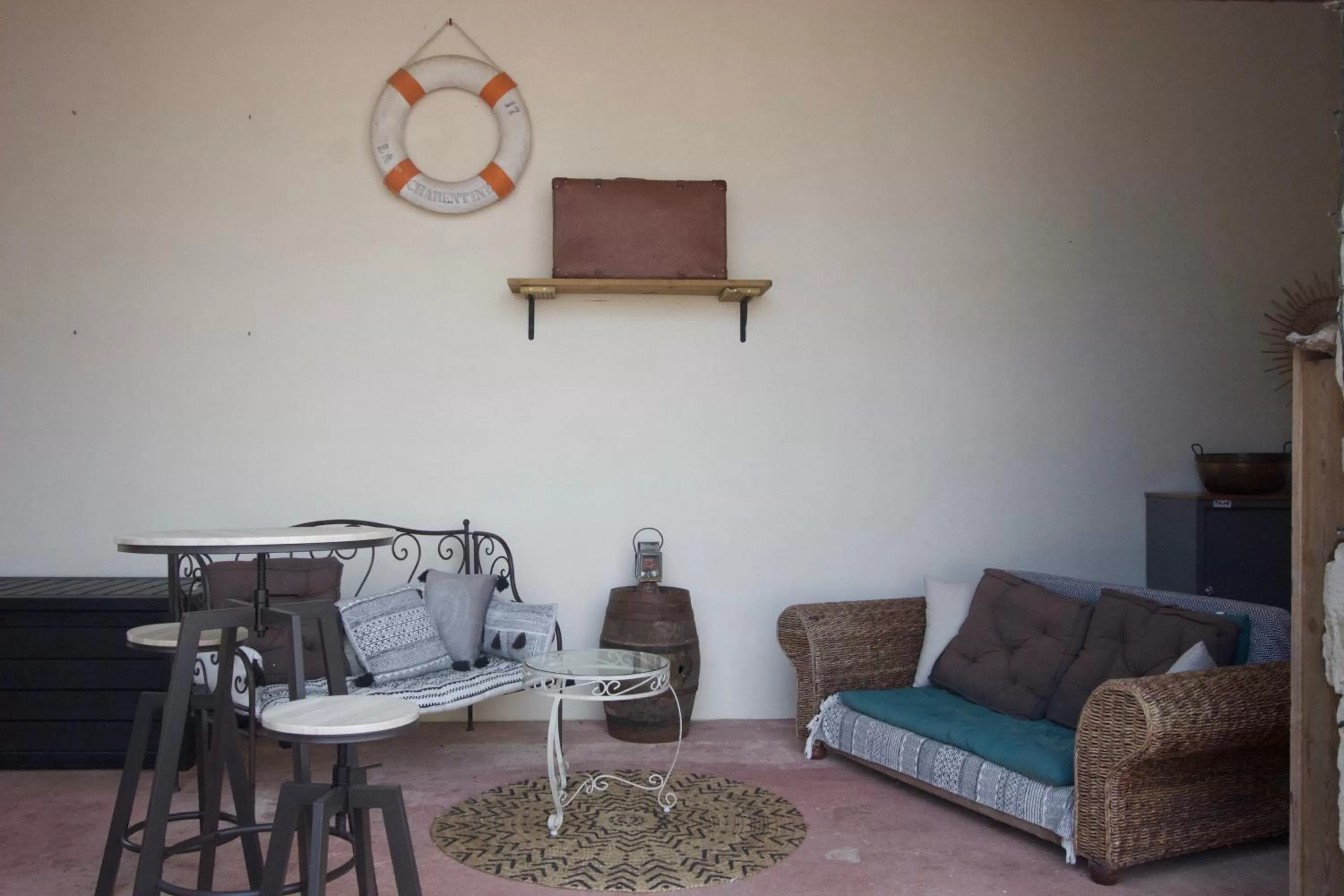 Patio in La Charentine