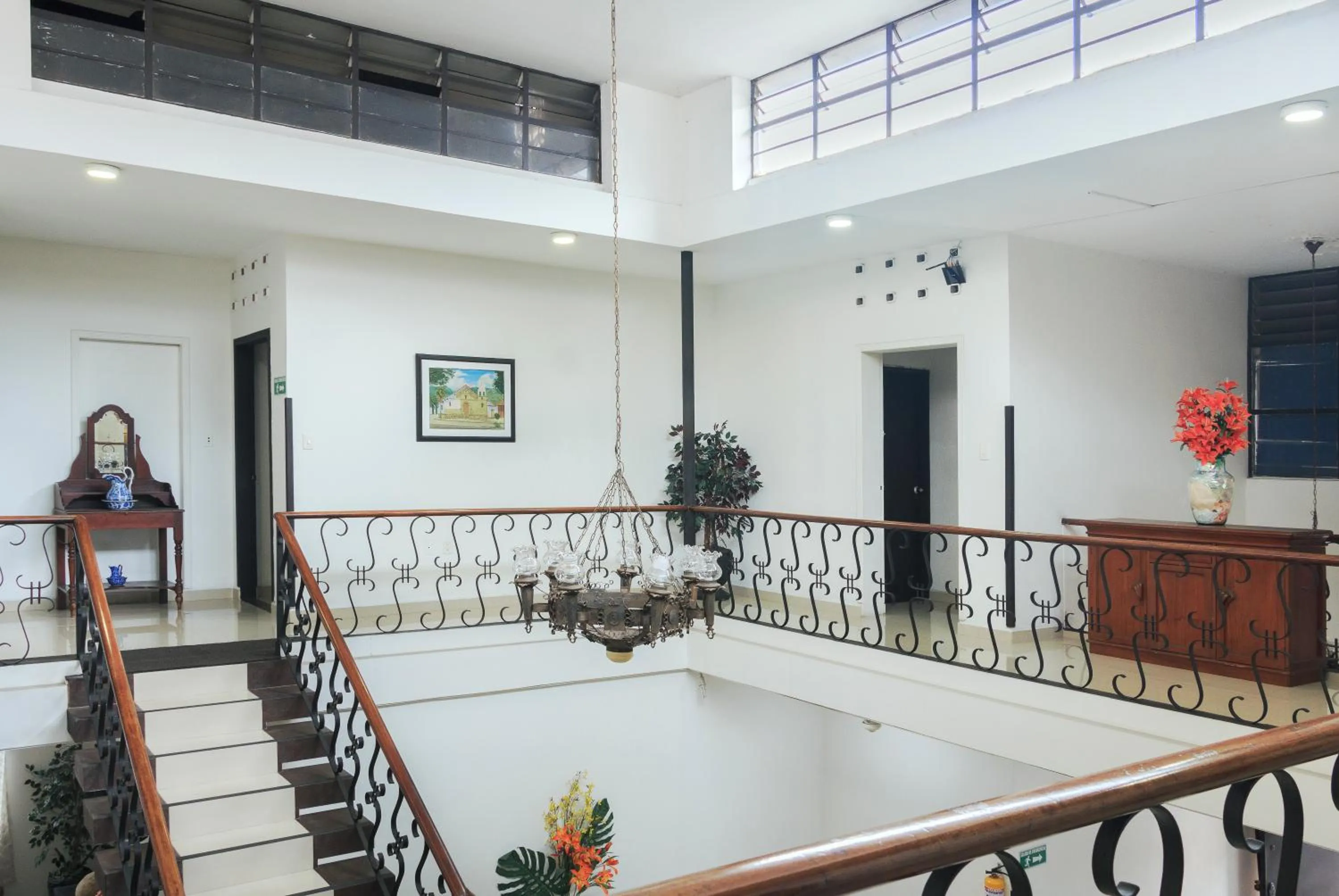 Area and facilities in Hotel Colonial Plaza