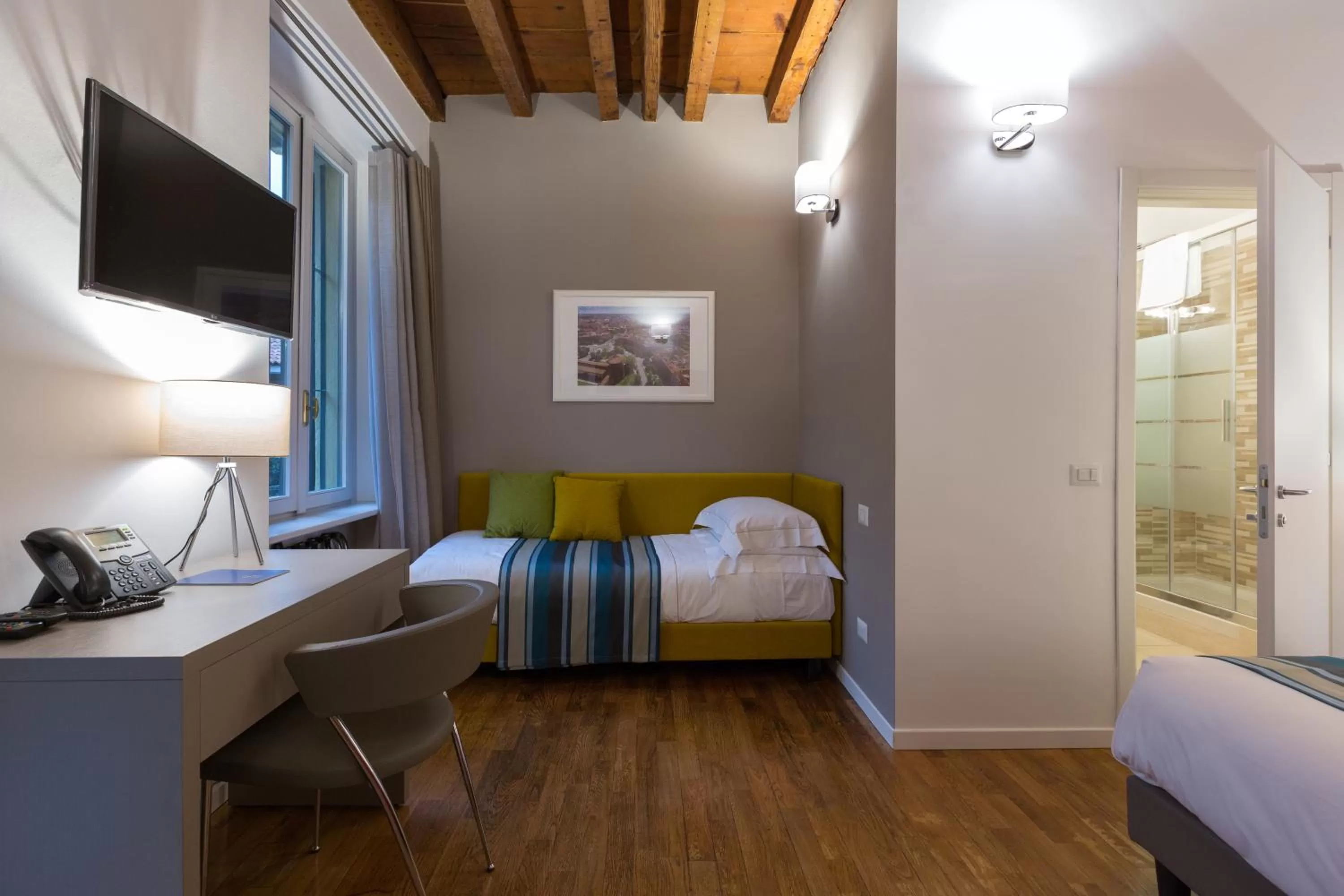 Photo of the whole room, Bed in Ai Suma Hotel