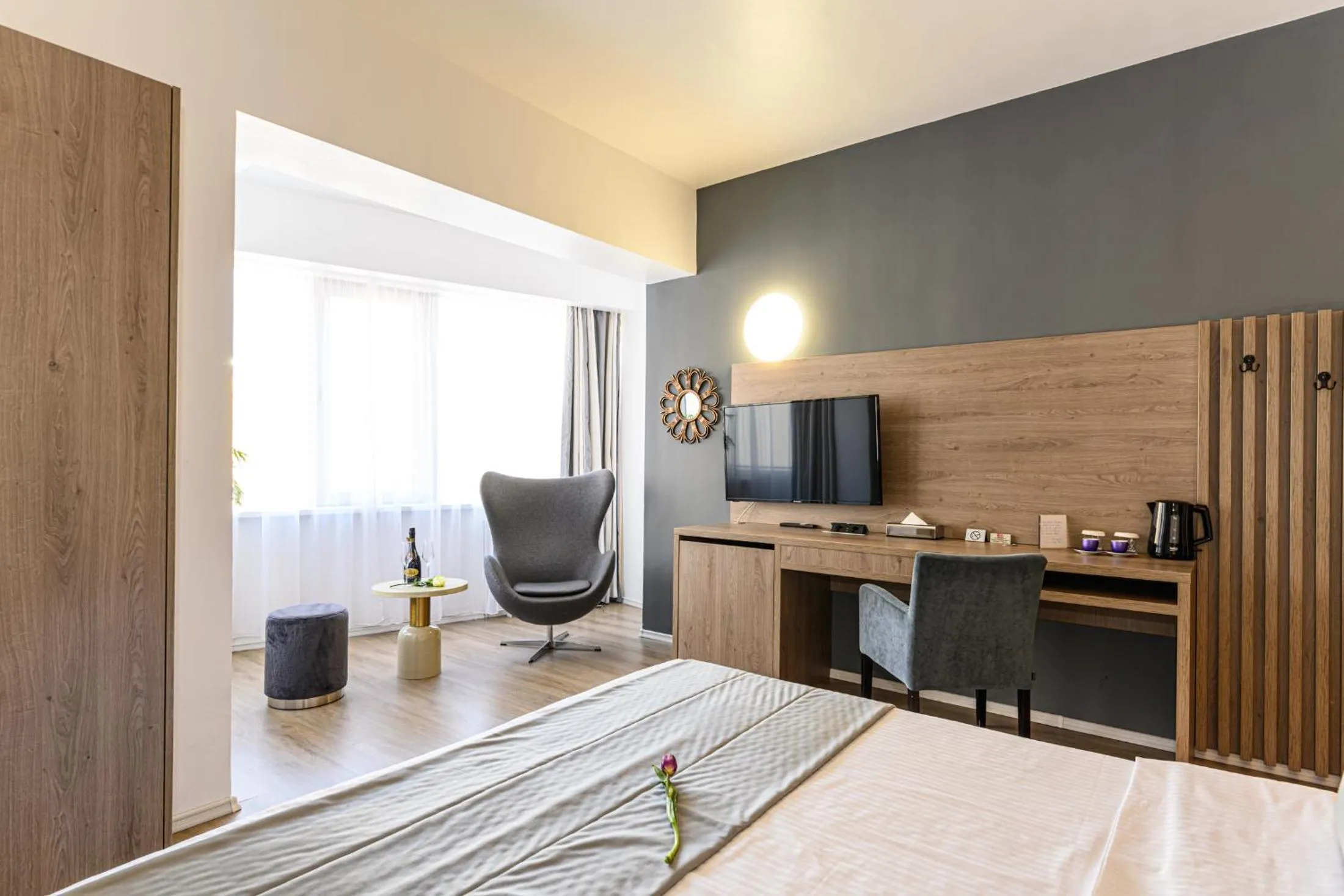 TV and multimedia, Bed in Unique Boutique