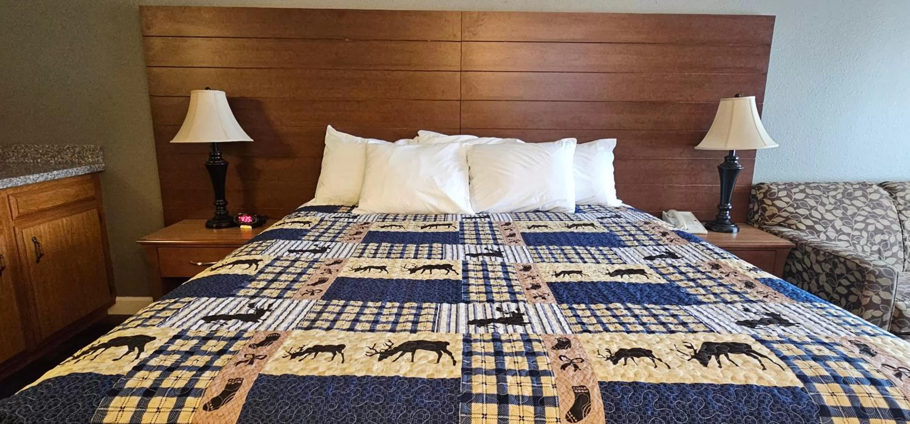 Bed in Mill Village Motel