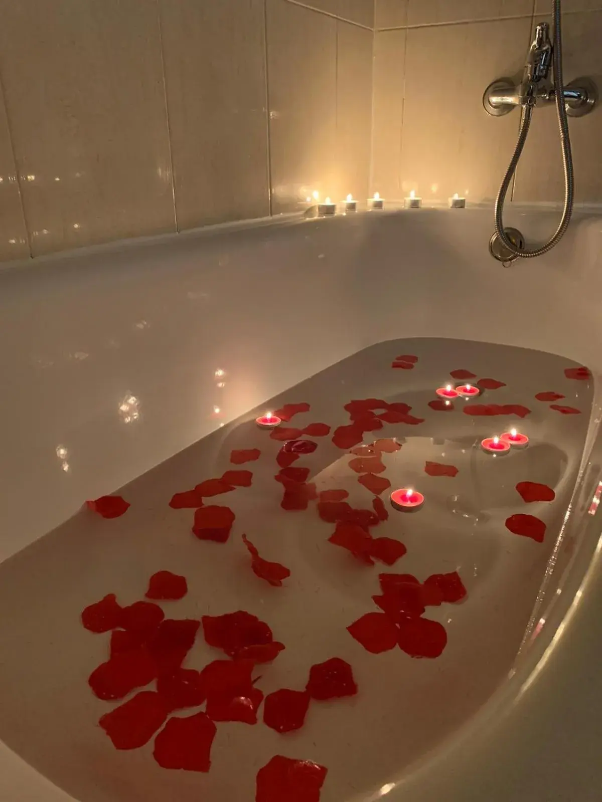 King Room with Balcony in Hotel Los Templarios King Room with Balcony in Hotel Los Templarios