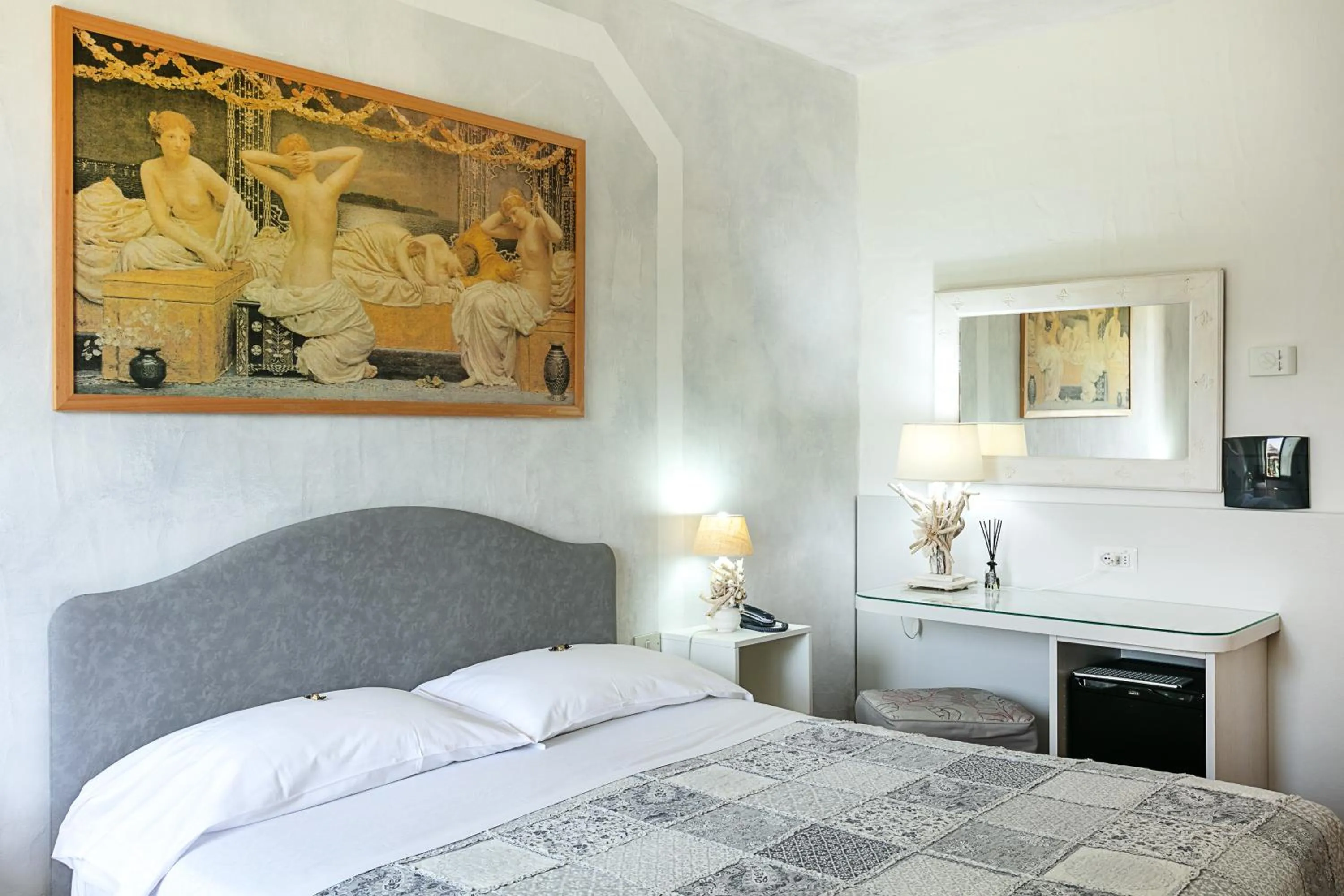 Bed in Hotel Stefania Boutique Hotel by the Beach