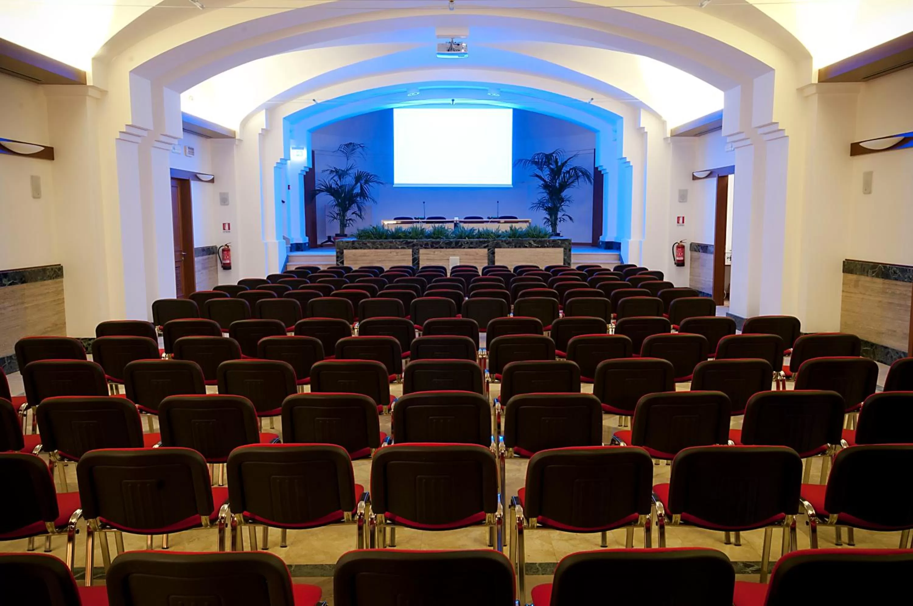 Business facilities in Domus Australia