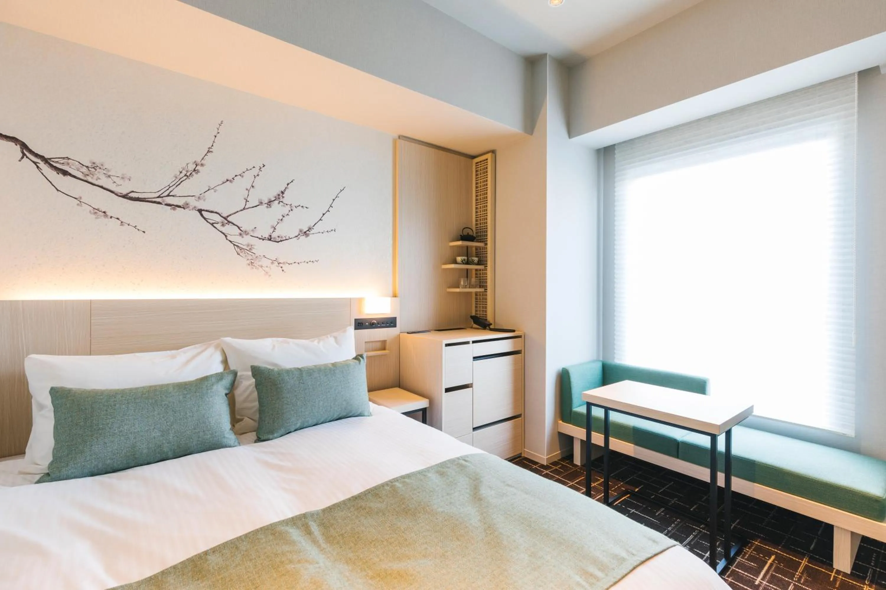 Photo of the whole room, Bed in Hotel Yaenomidori Tokyo