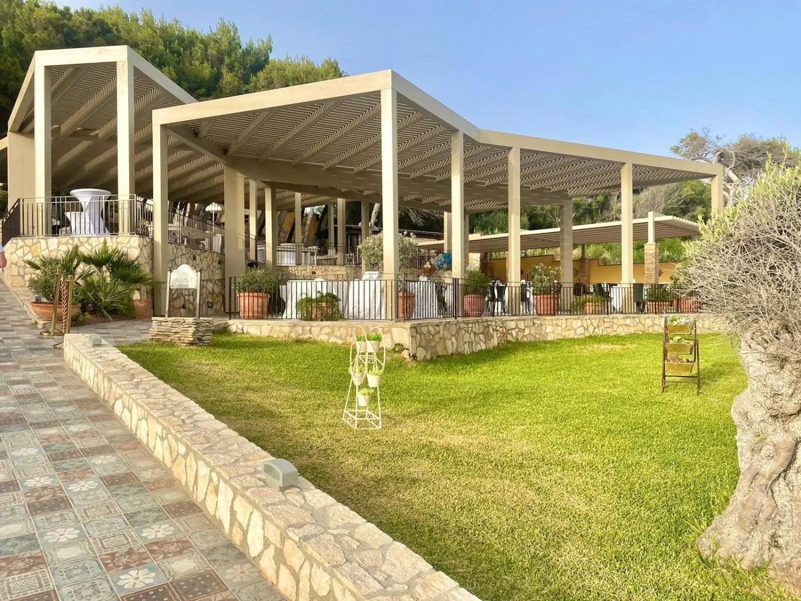 Restaurant/places to eat in Baia Di Ulisse Wellness & Spa