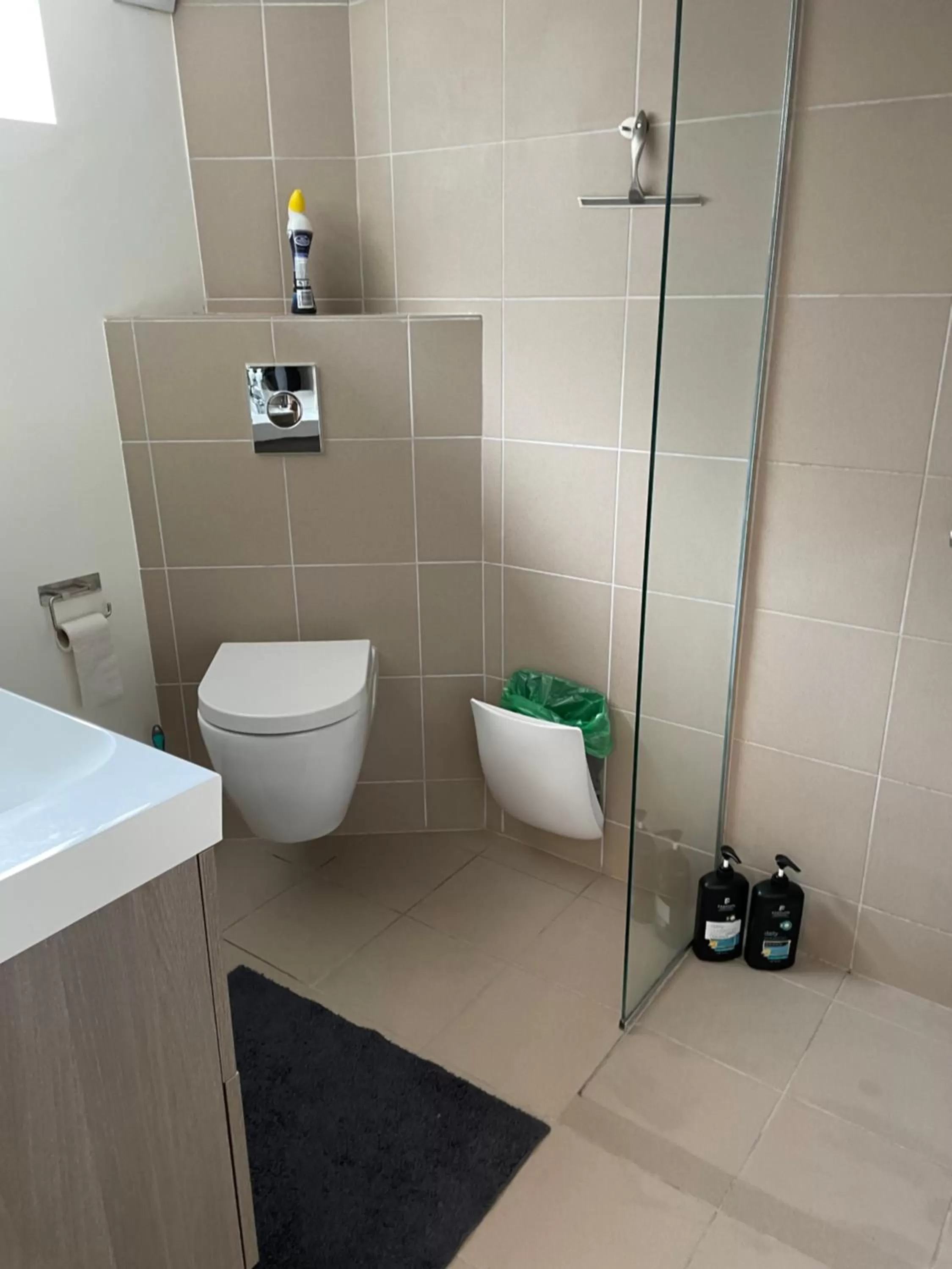 Toilet in Hilmors Overnatning