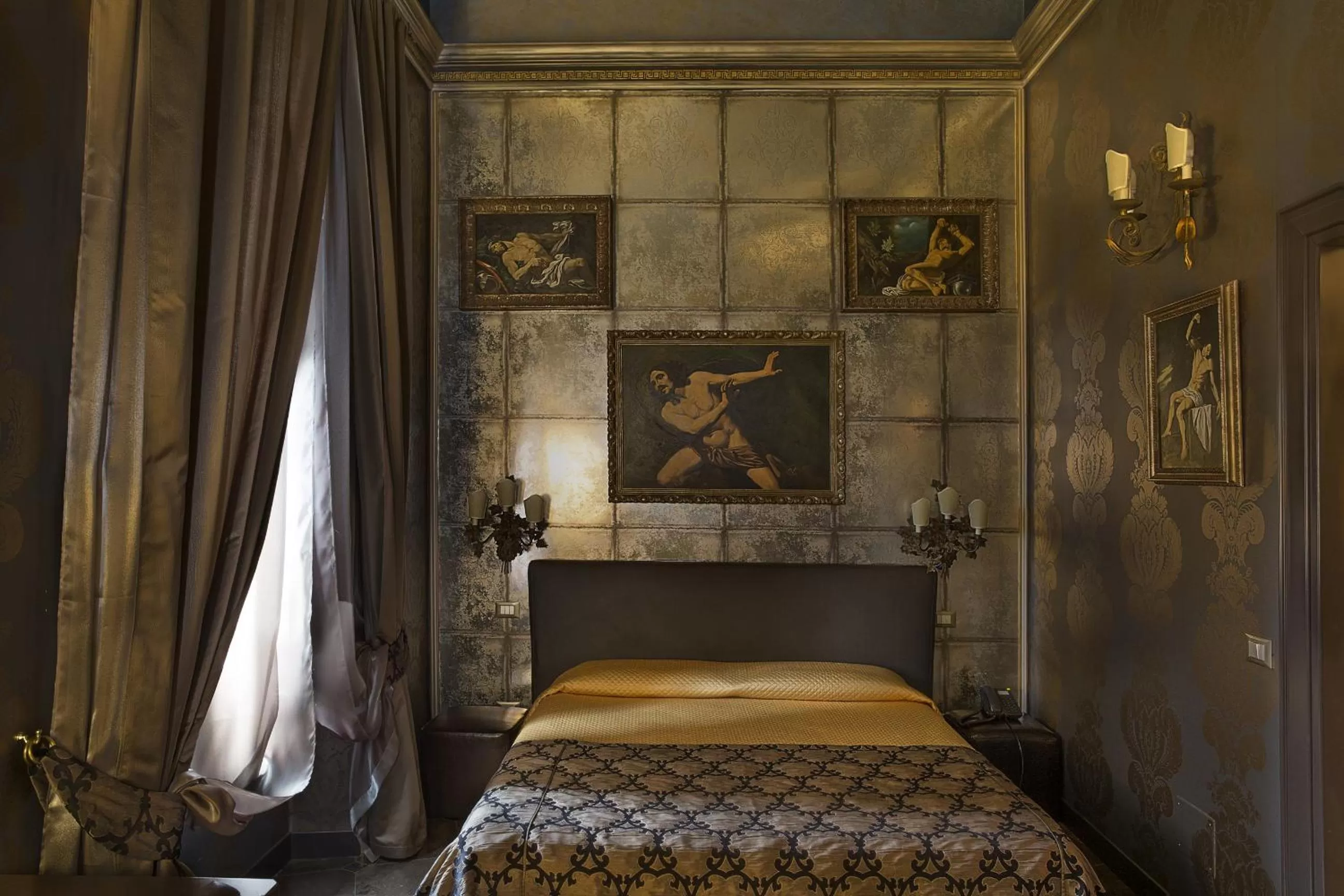Bedroom, Bed in Antica Dimora Delle Cinque Lune