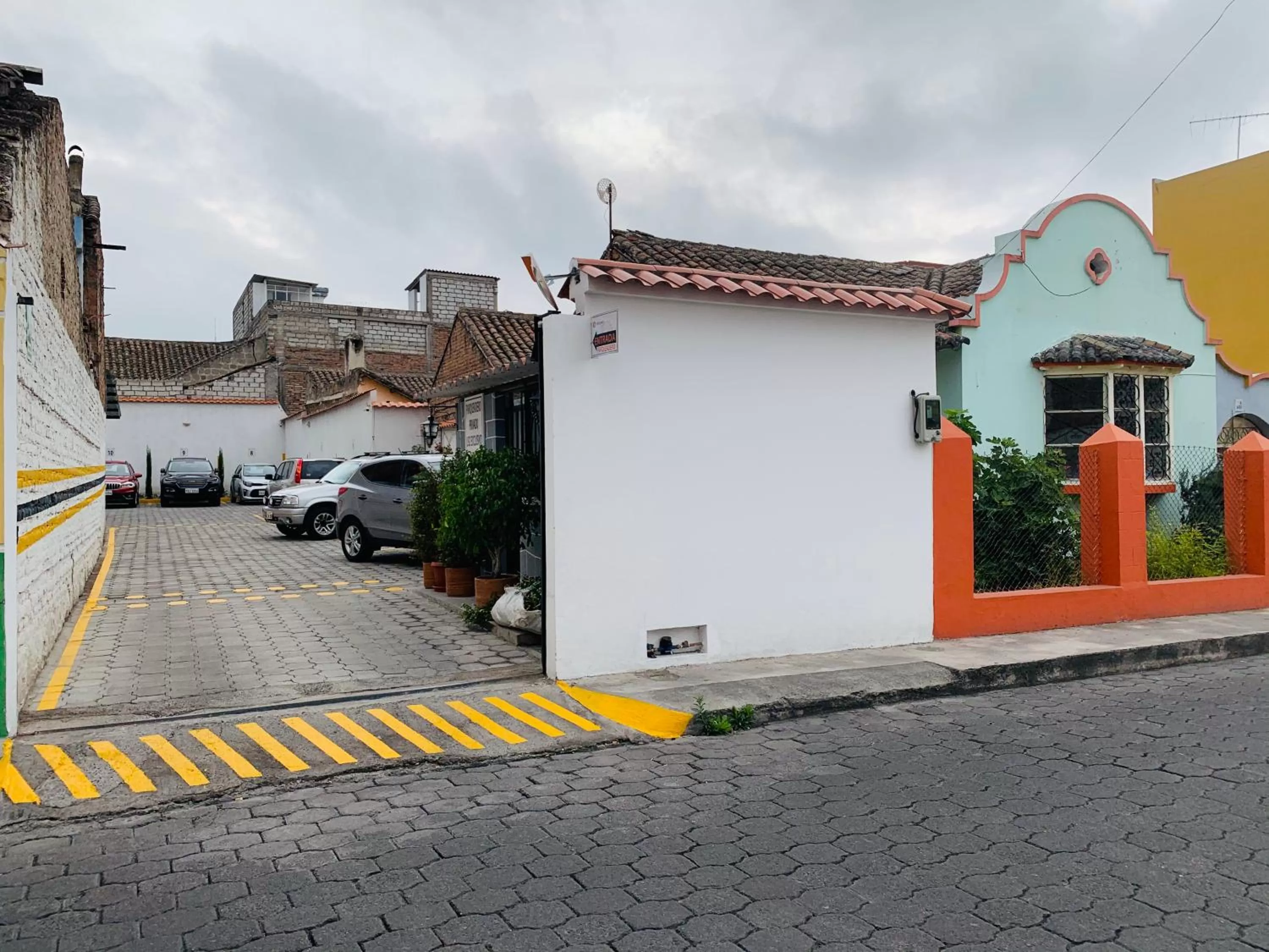 Property building in Hotel Endamo