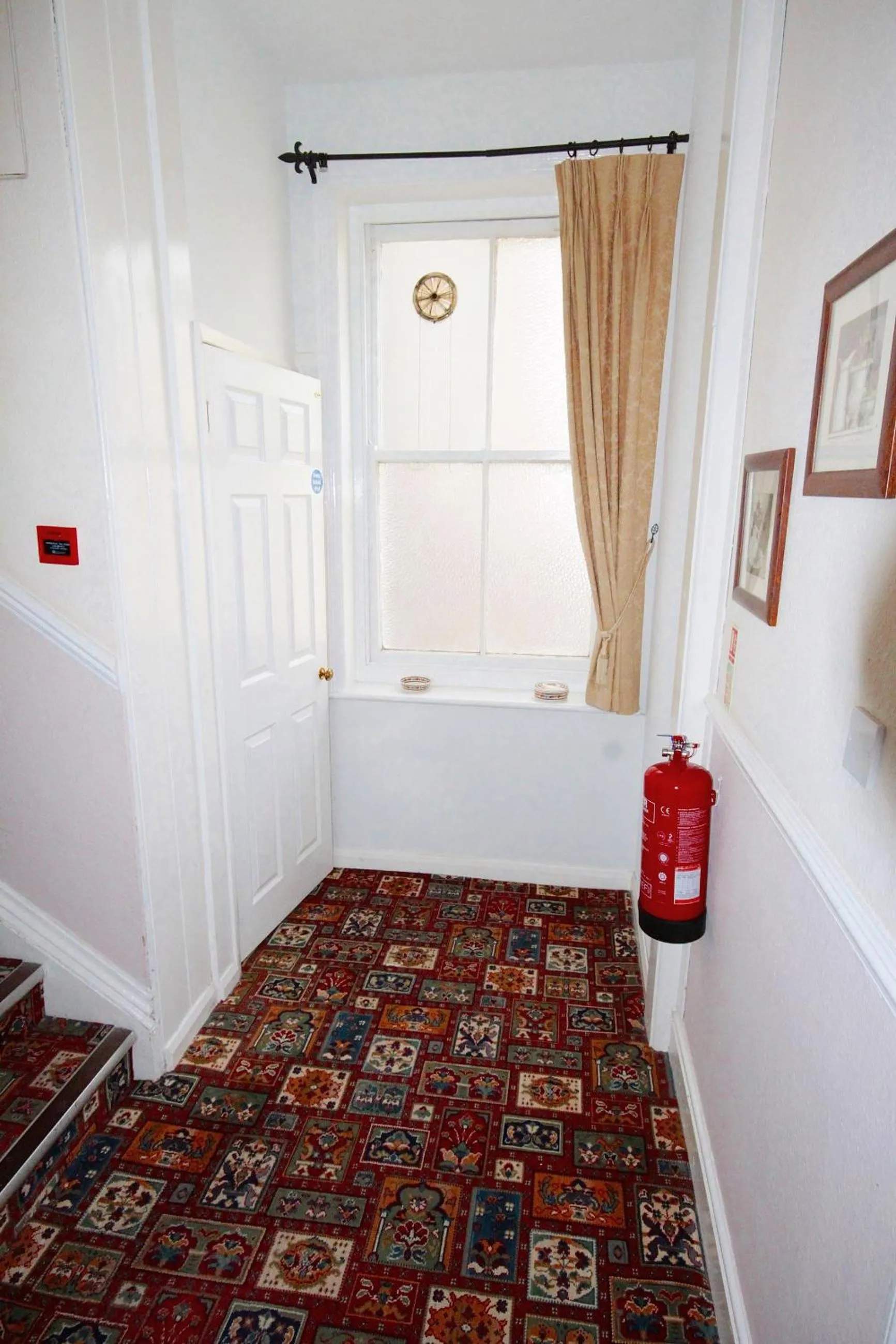 Day in OYO Marine Parade Hotel, Eastbourne Pier