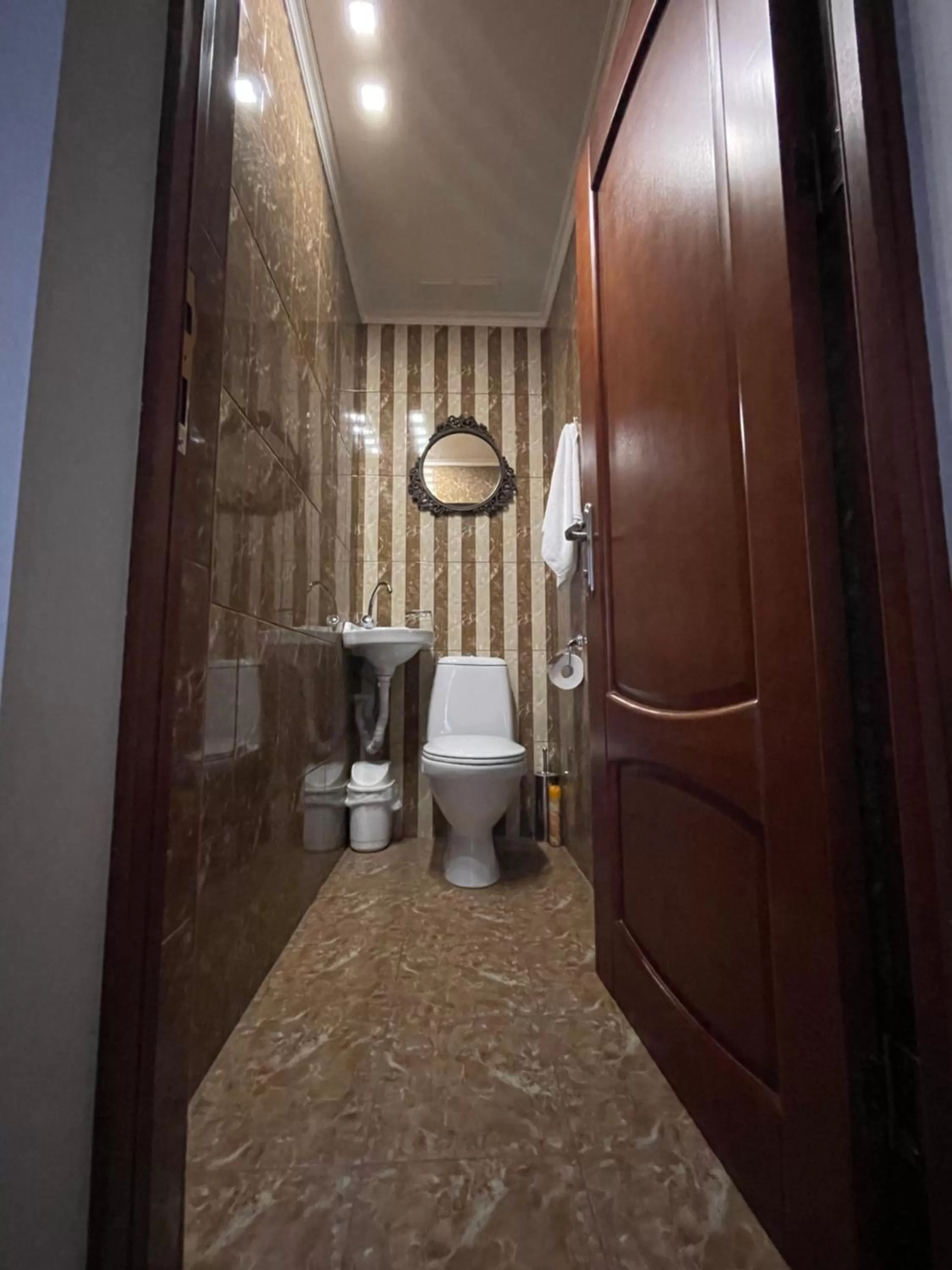 Bathroom in NO PROBLEM