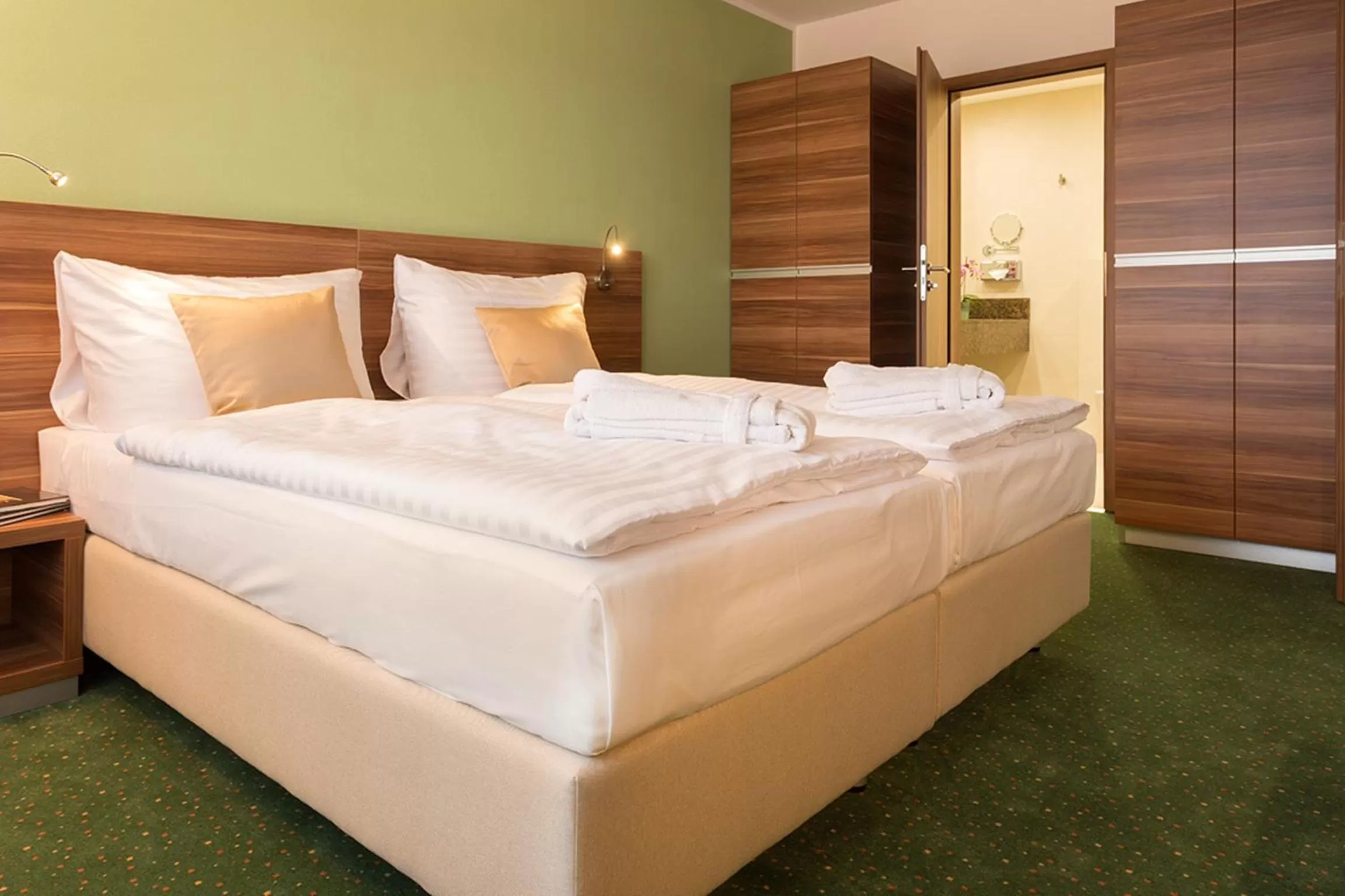 Bed in Kurhotel Pyramide Sibyllenbad