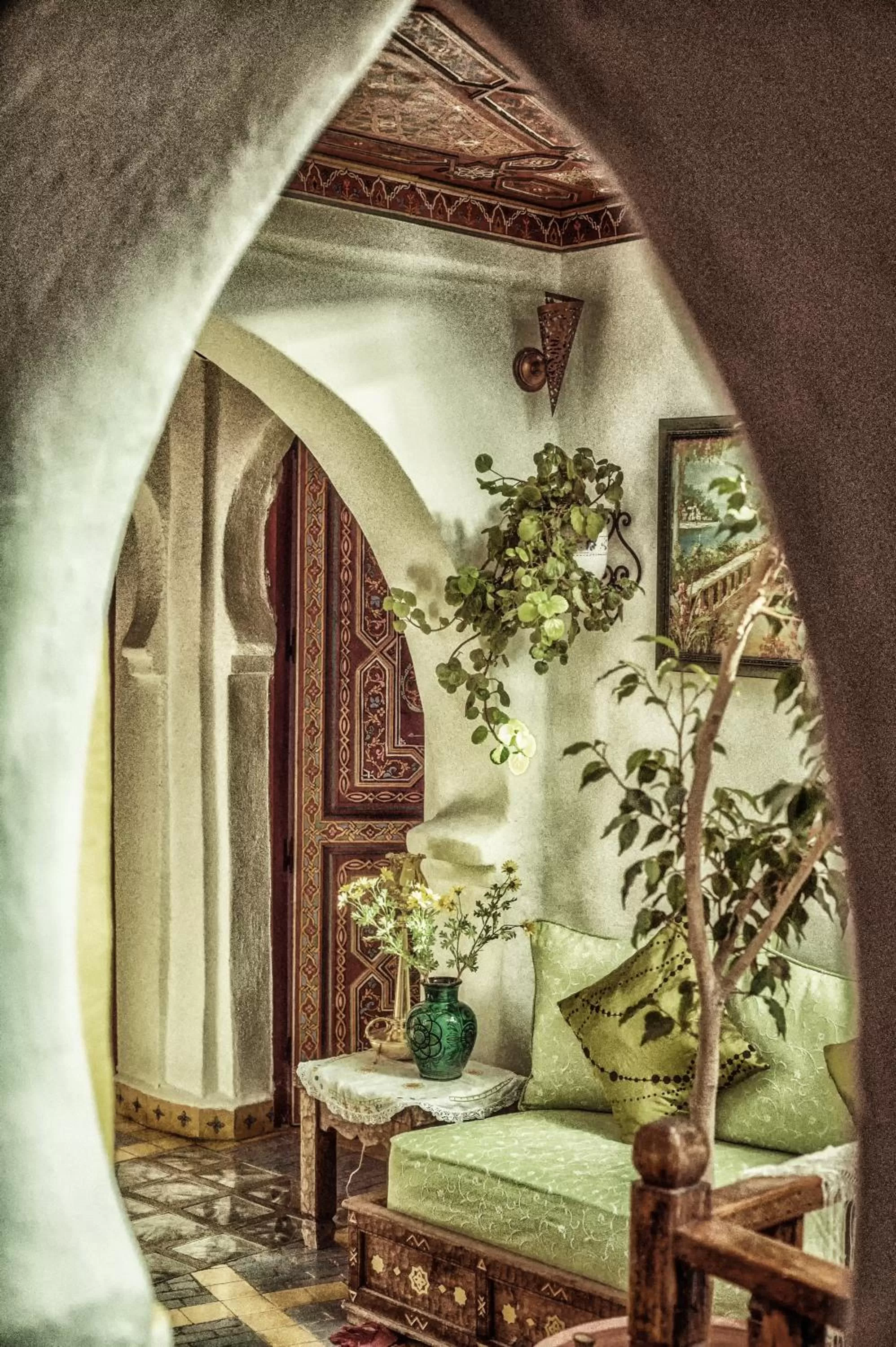 Decorative detail in Dar Meziana