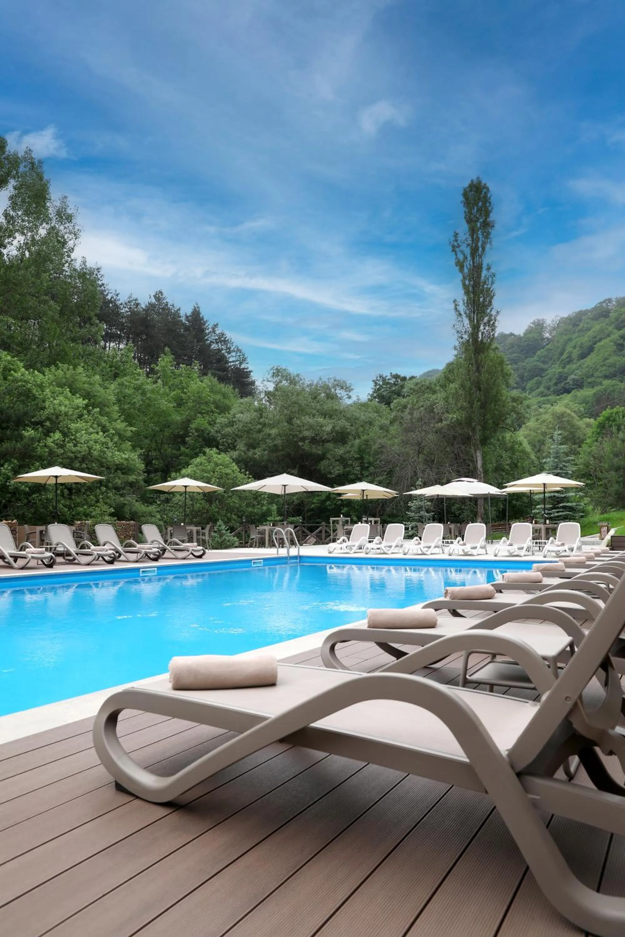 Swimming pool in Best Western Plus Paradise Hotel Dilijan