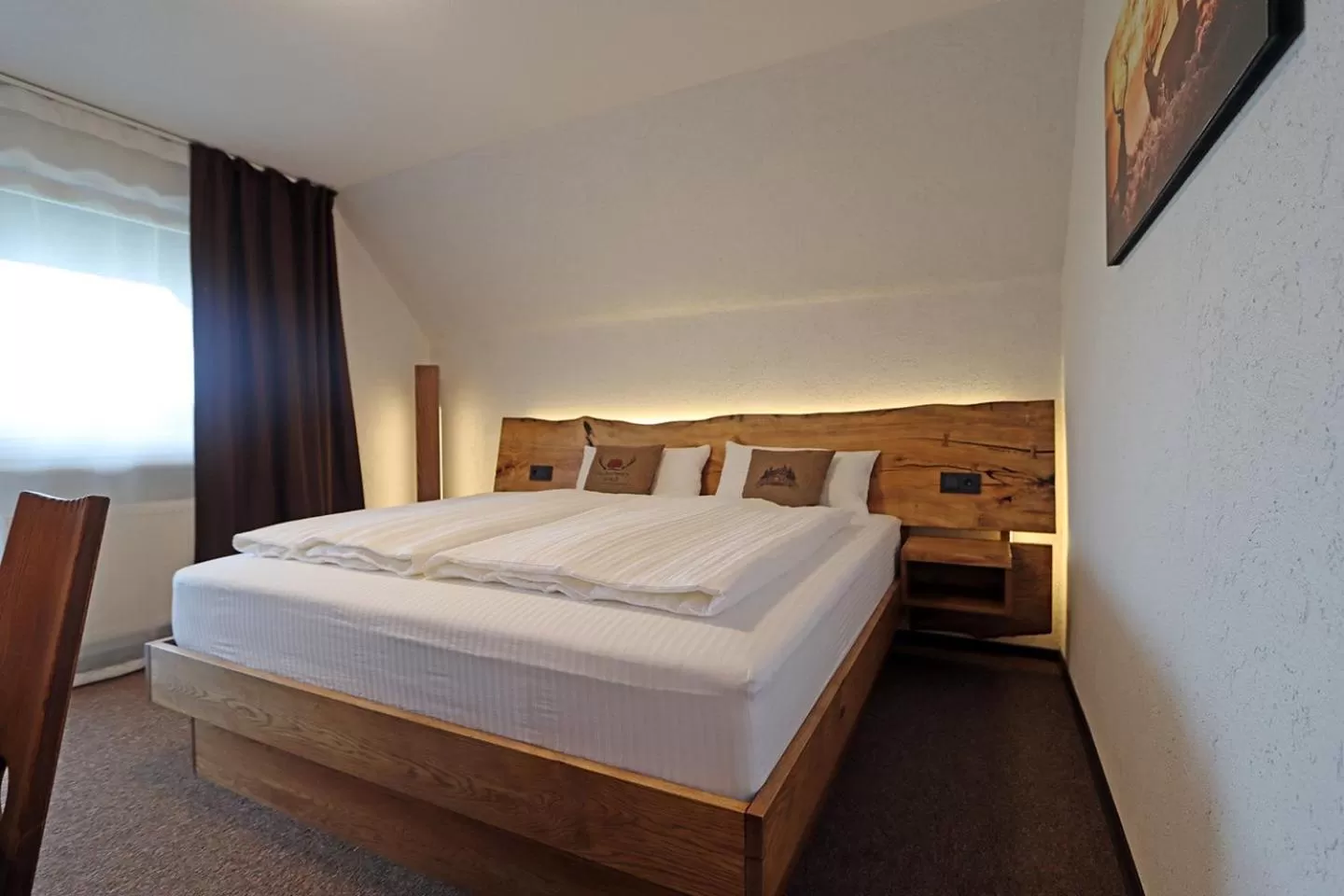 Bed in Hotel Kreuz Höhengasthof